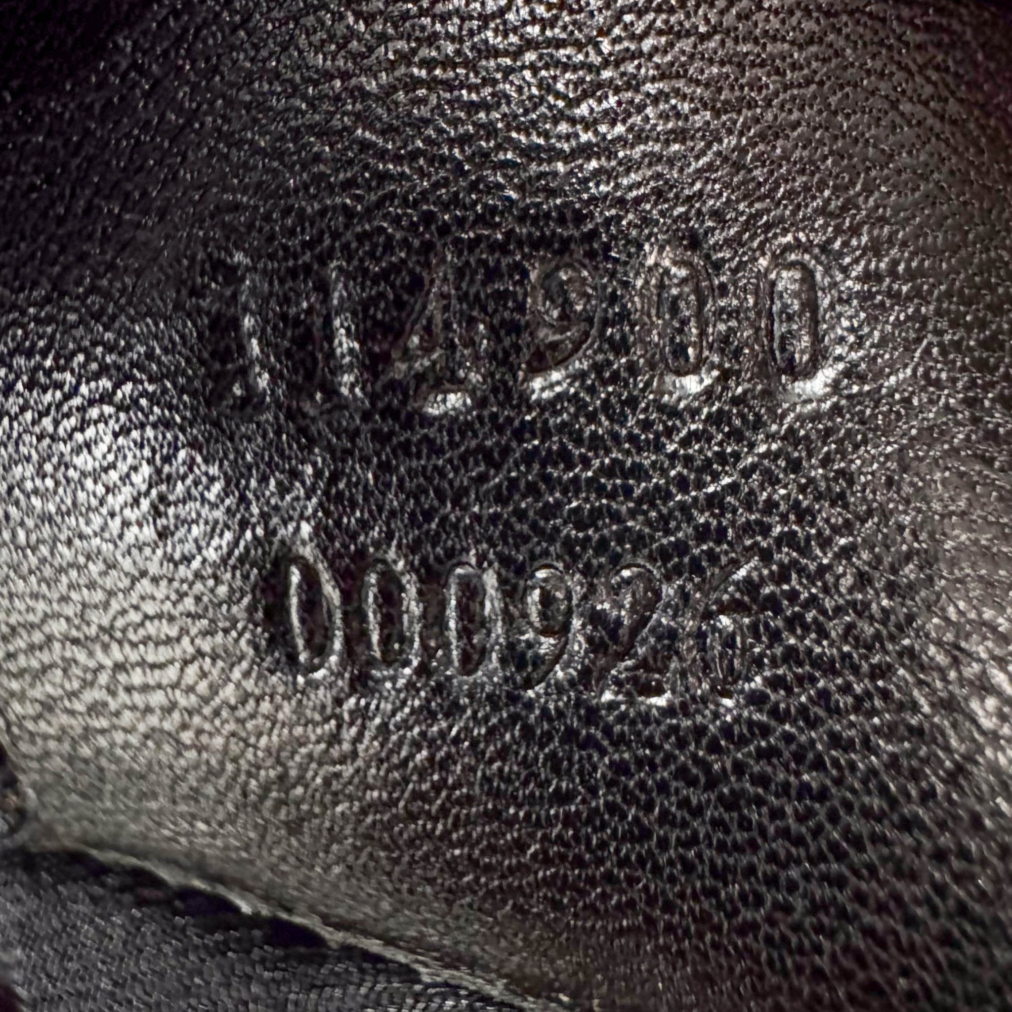 GUCCI Large Black Leather Horsebit Shoulder Bag, in , Sold by HIVE PRELOVED - Shoulder Bags, ,