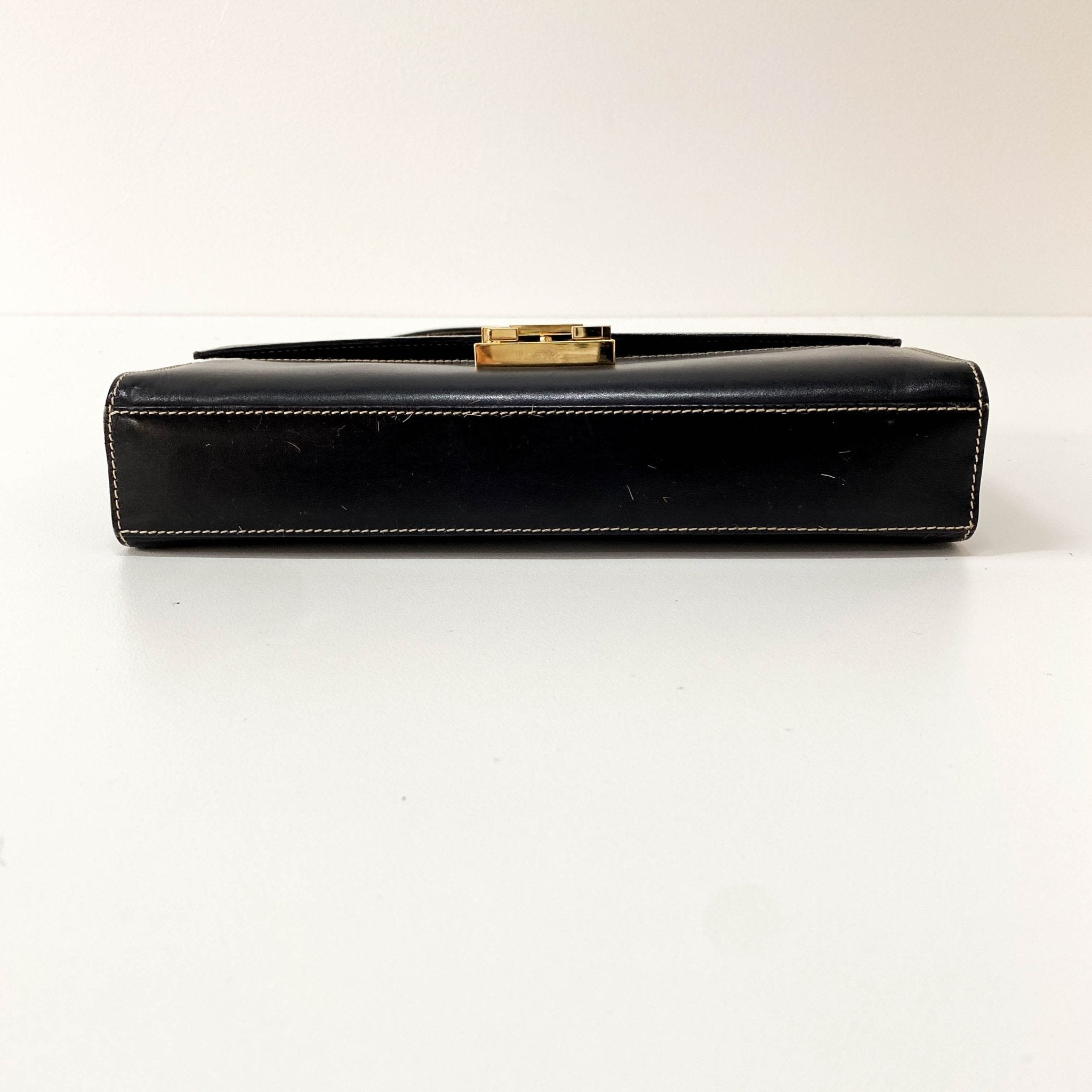 GUCCI Leather Black Shouder Bag, in , Sold by HIVE PRELOVED - Shoulder Bags, ,