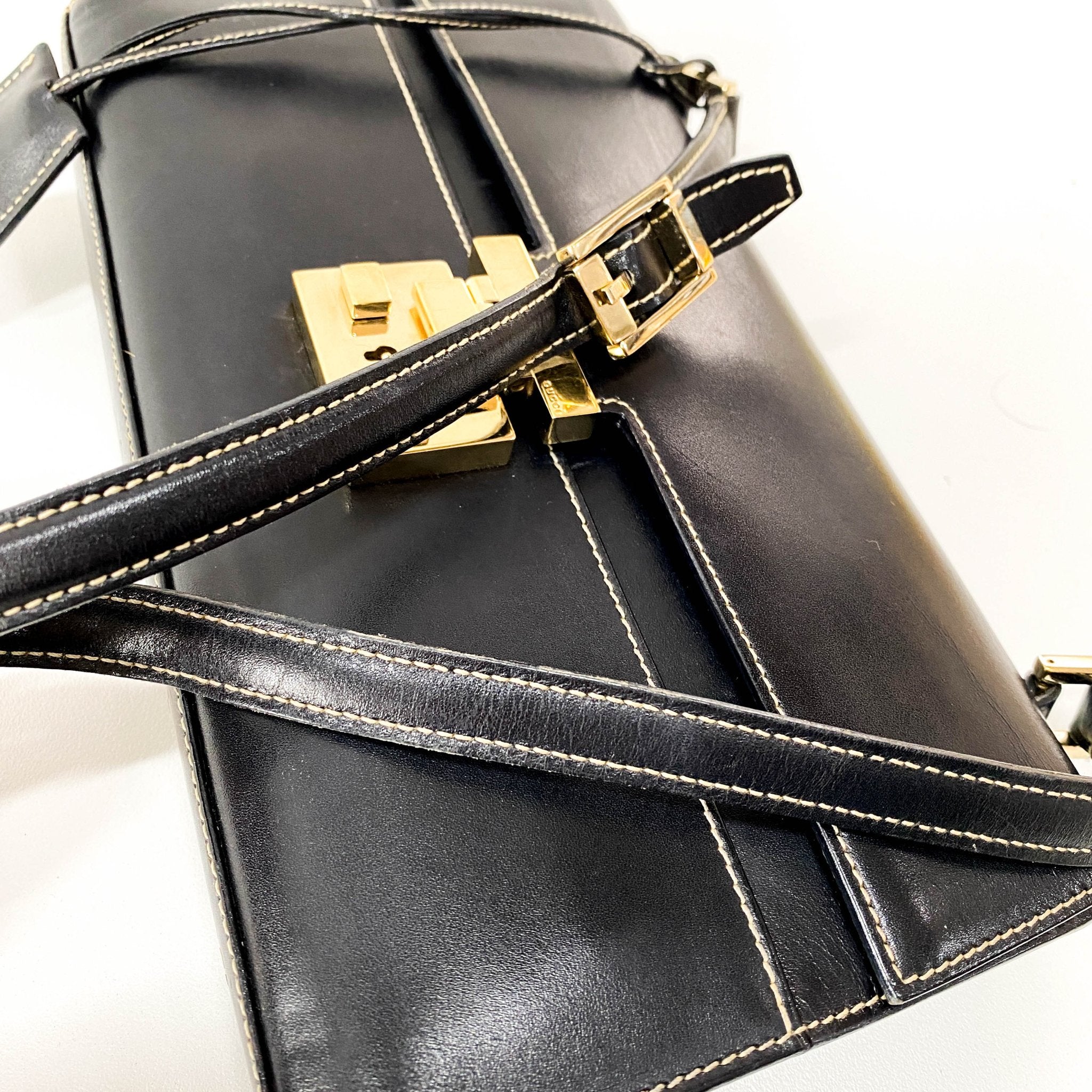 GUCCI Leather Black Shouder Bag, in , Sold by HIVE PRELOVED - Shoulder Bags, ,