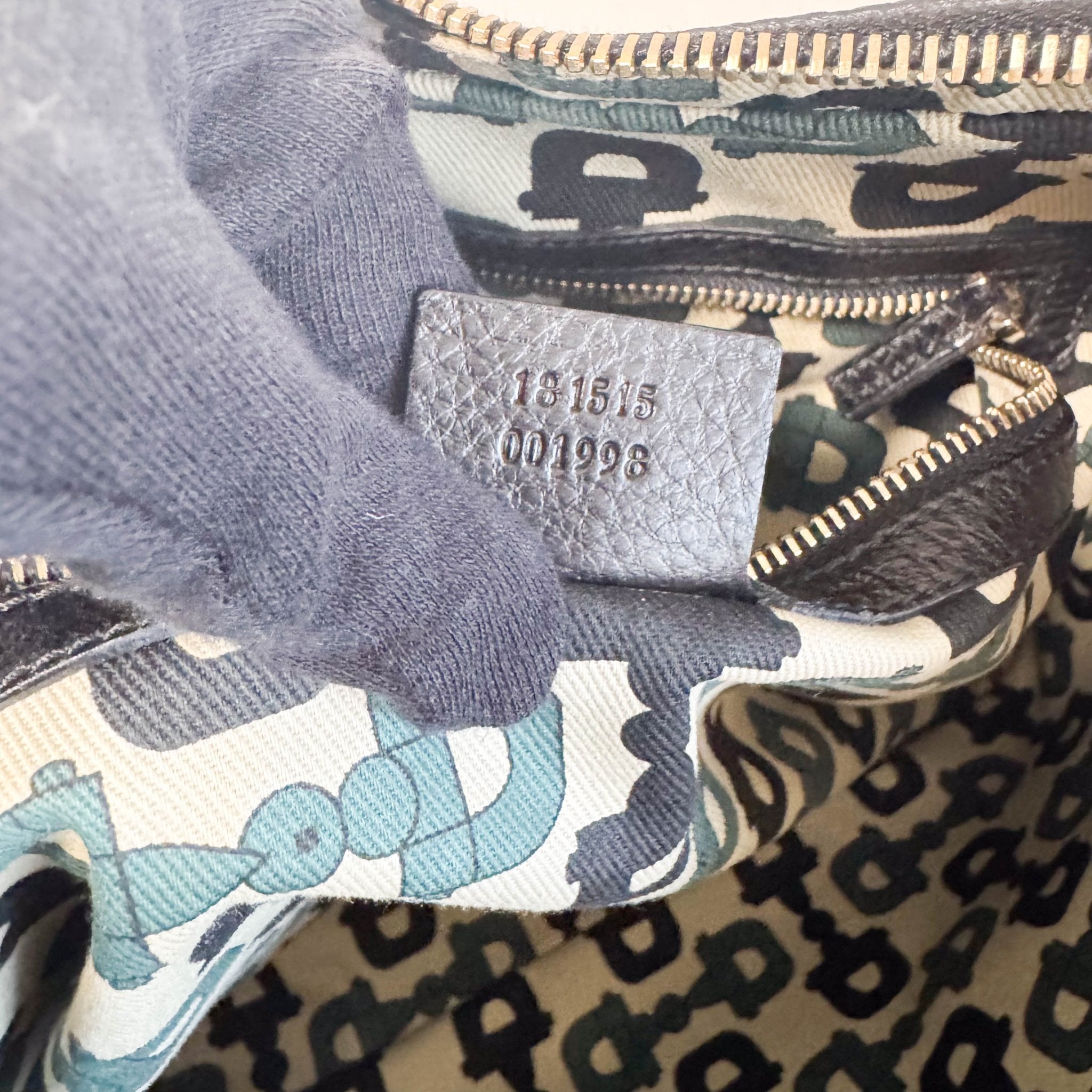 GUCCI Leather Hobo Black Shoulder Bag, in , Sold by HIVE PRELOVED - Shoulder Bags, ,