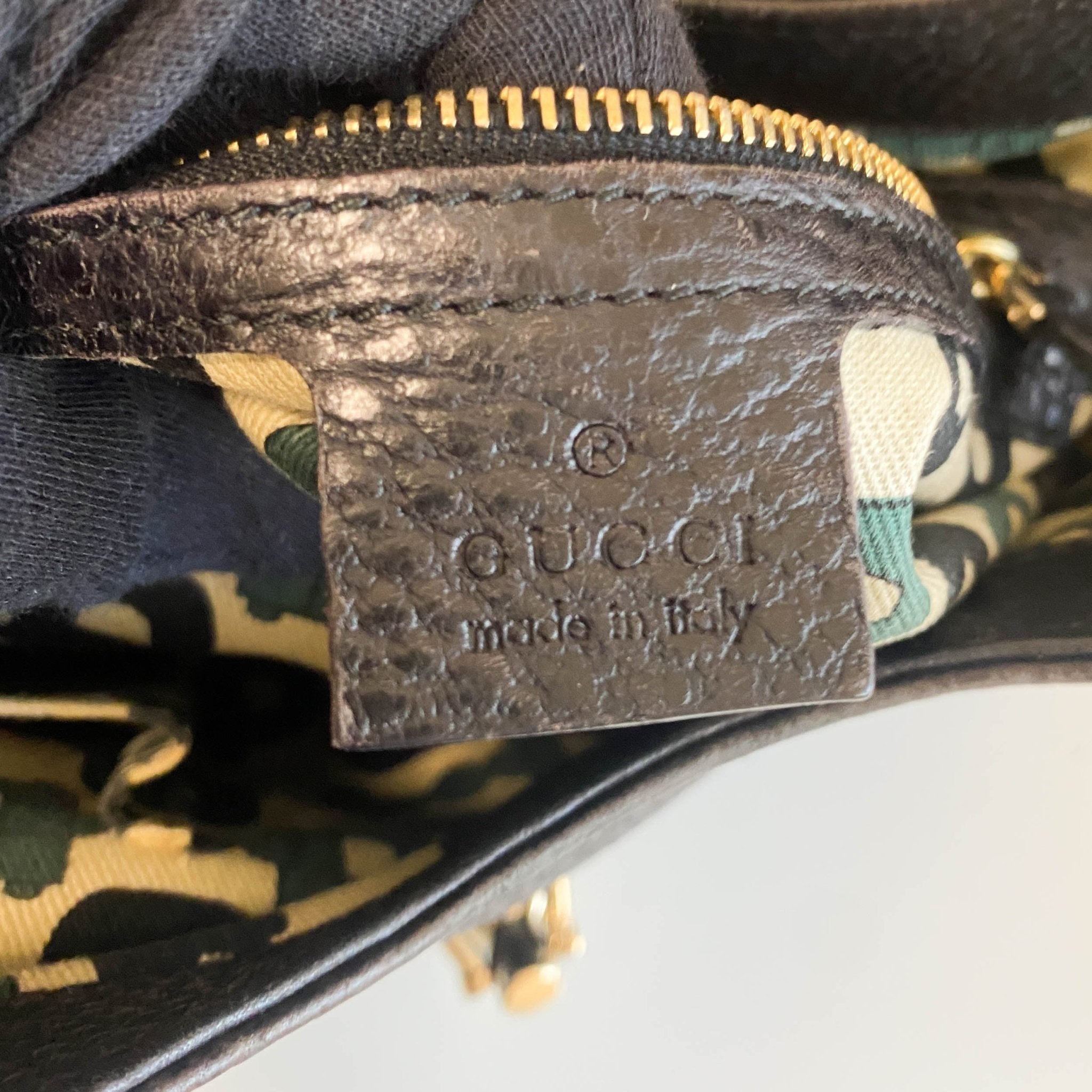 GUCCI New Jackie Black Leather Shoulder Bag, in , Sold by HIVE PRELOVED - Shoulder Bags, ,