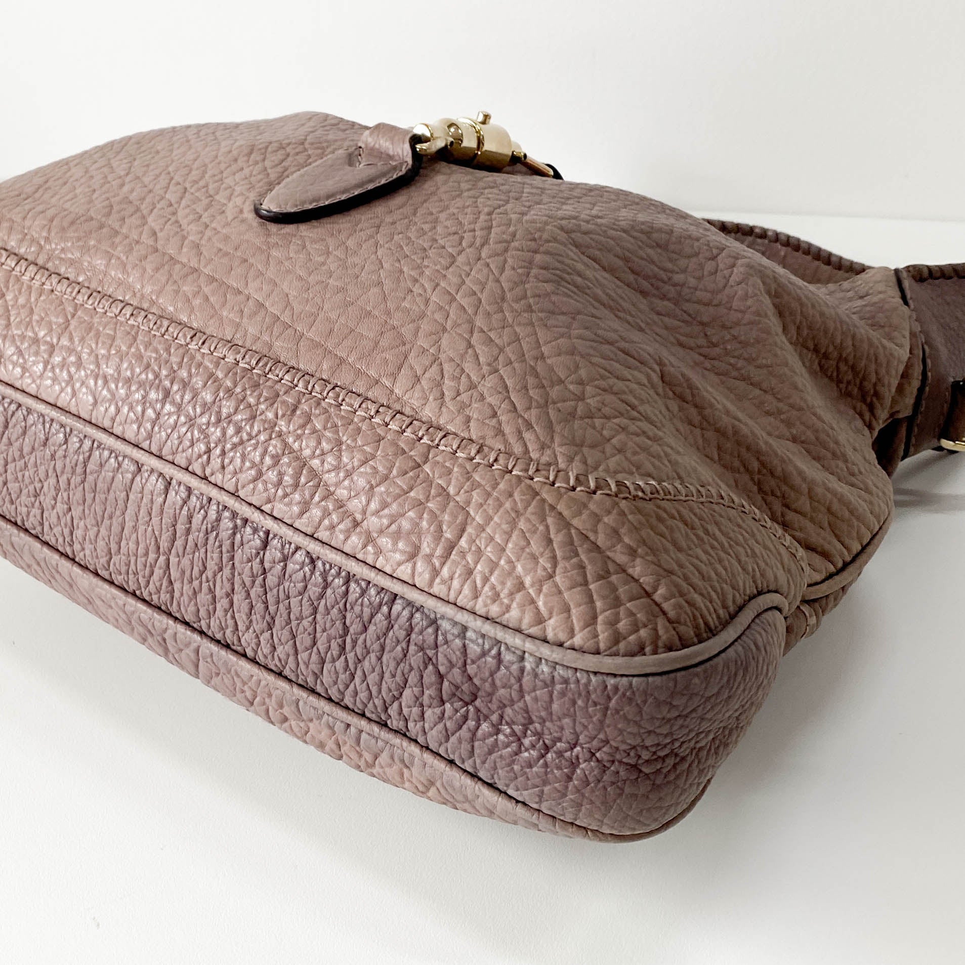 GUCCI New Jackie Grey Leather Shoulder Bag, in , Sold by HIVE PRELOVED - Shoulder Bags, ,