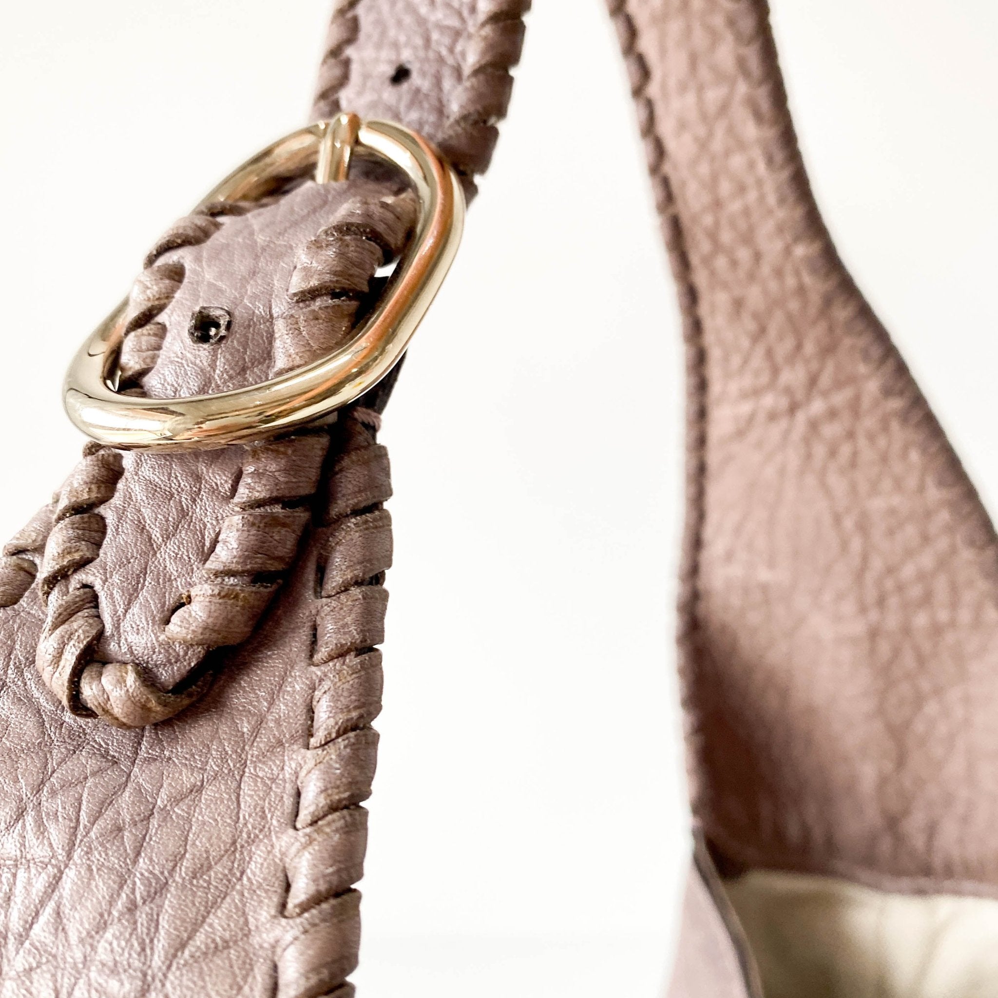 GUCCI New Jackie Grey Leather Shoulder Bag, in , Sold by HIVE PRELOVED - Shoulder Bags, ,