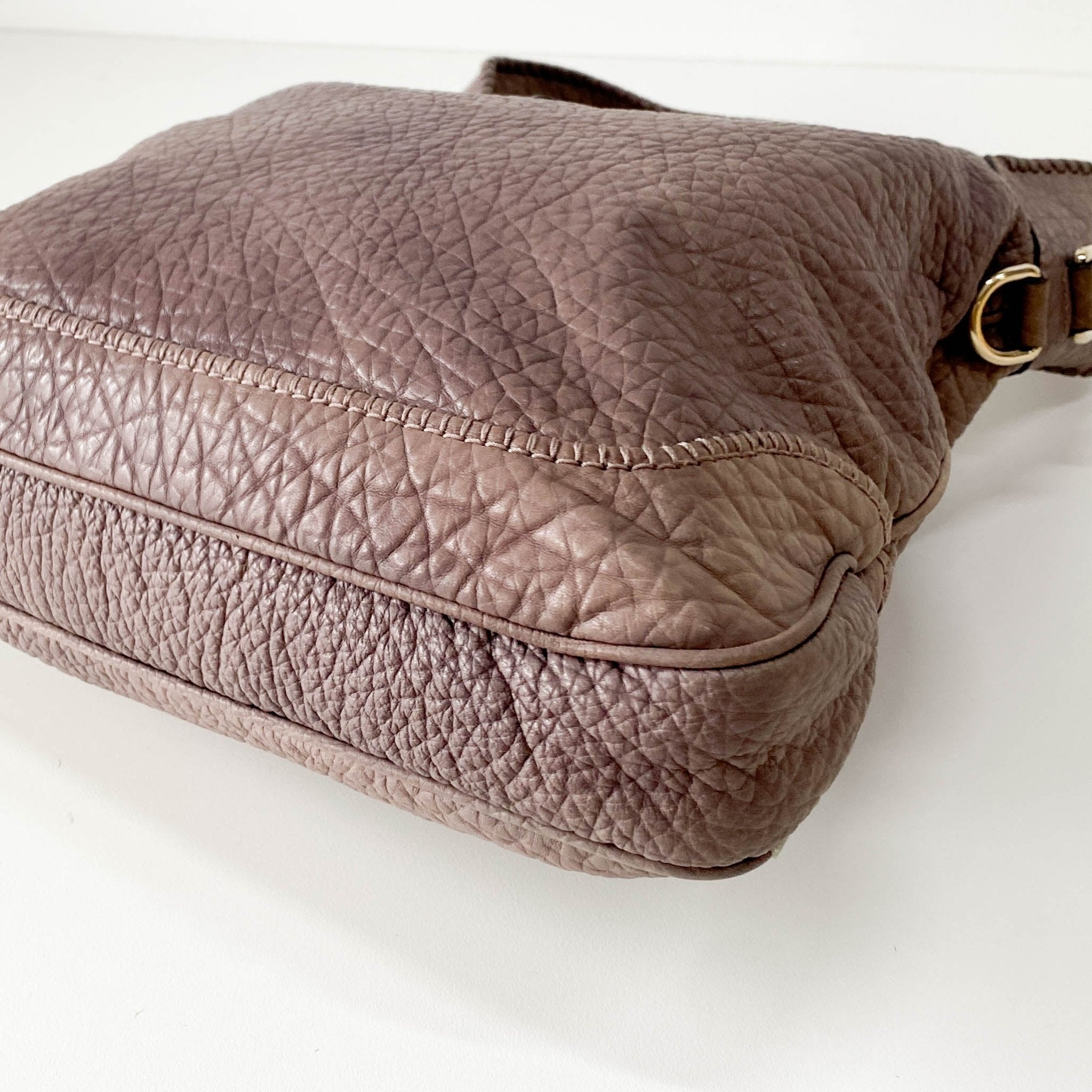 GUCCI New Jackie Grey Leather Shoulder Bag, in , Sold by HIVE PRELOVED - Shoulder Bags, ,