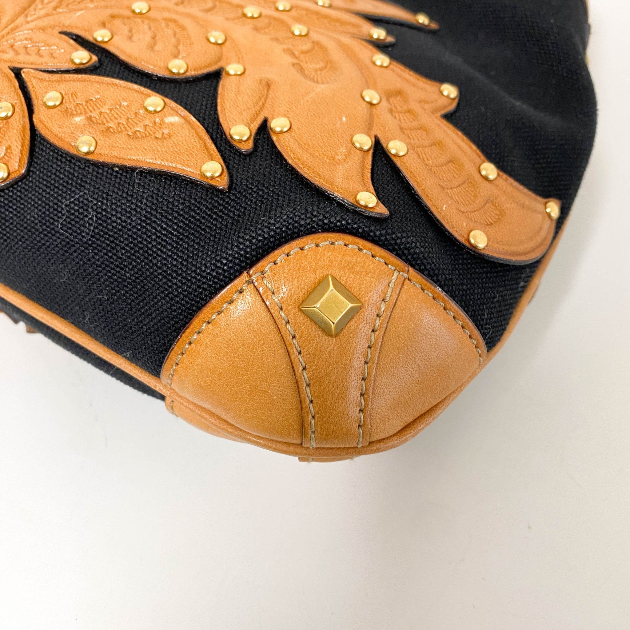 GUCCI New Jackie Limited Edition Shoulder Bag, in , Sold by HIVE PRELOVED - Shoulder Bags, ,