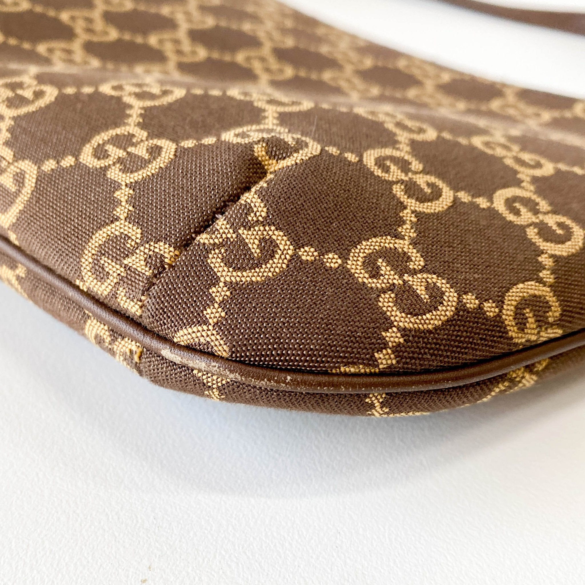 GUCCI Pochette Brown GG Canvas Shoulder Bag, in , Sold by HIVE PRELOVED - Shoulder Bags, ,