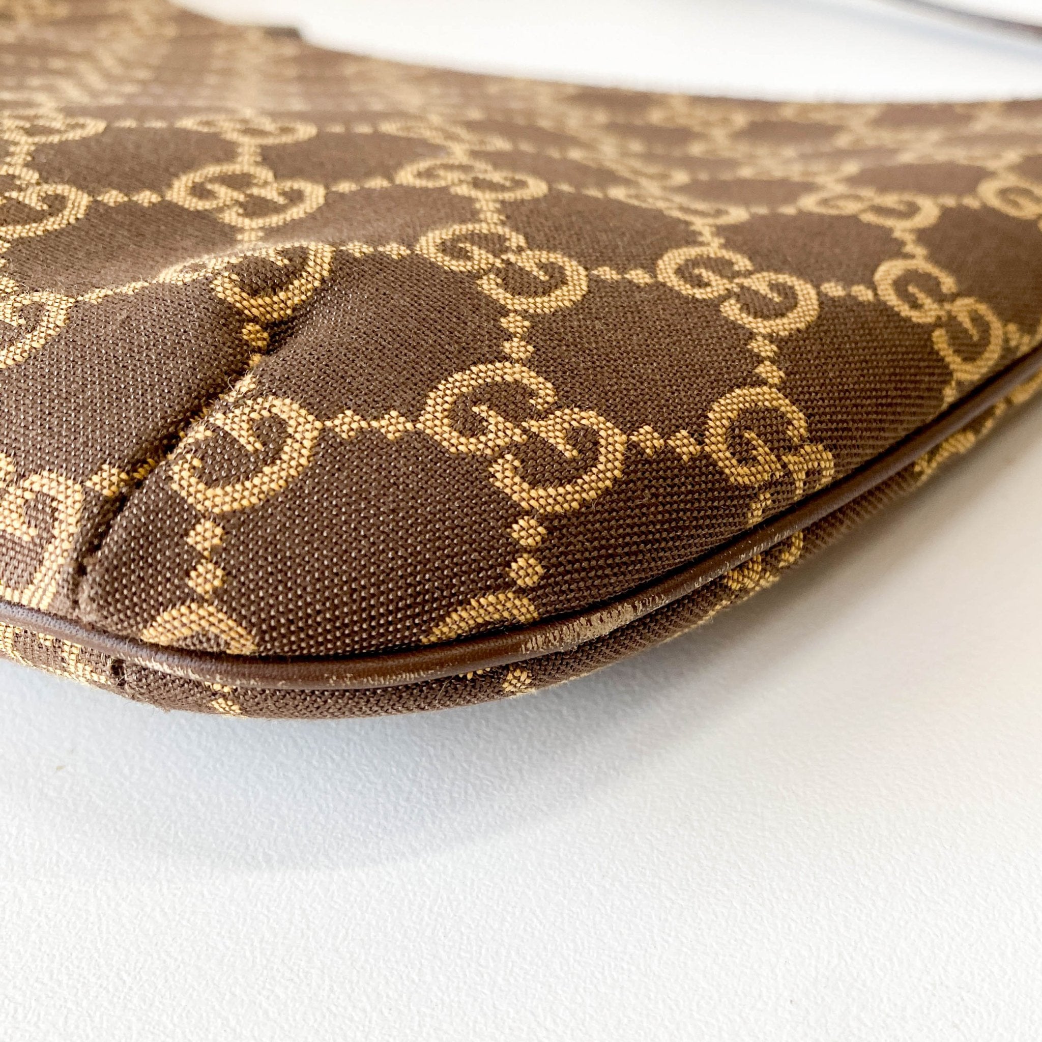 GUCCI Pochette Brown GG Canvas Shoulder Bag, in , Sold by HIVE PRELOVED - Shoulder Bags, ,