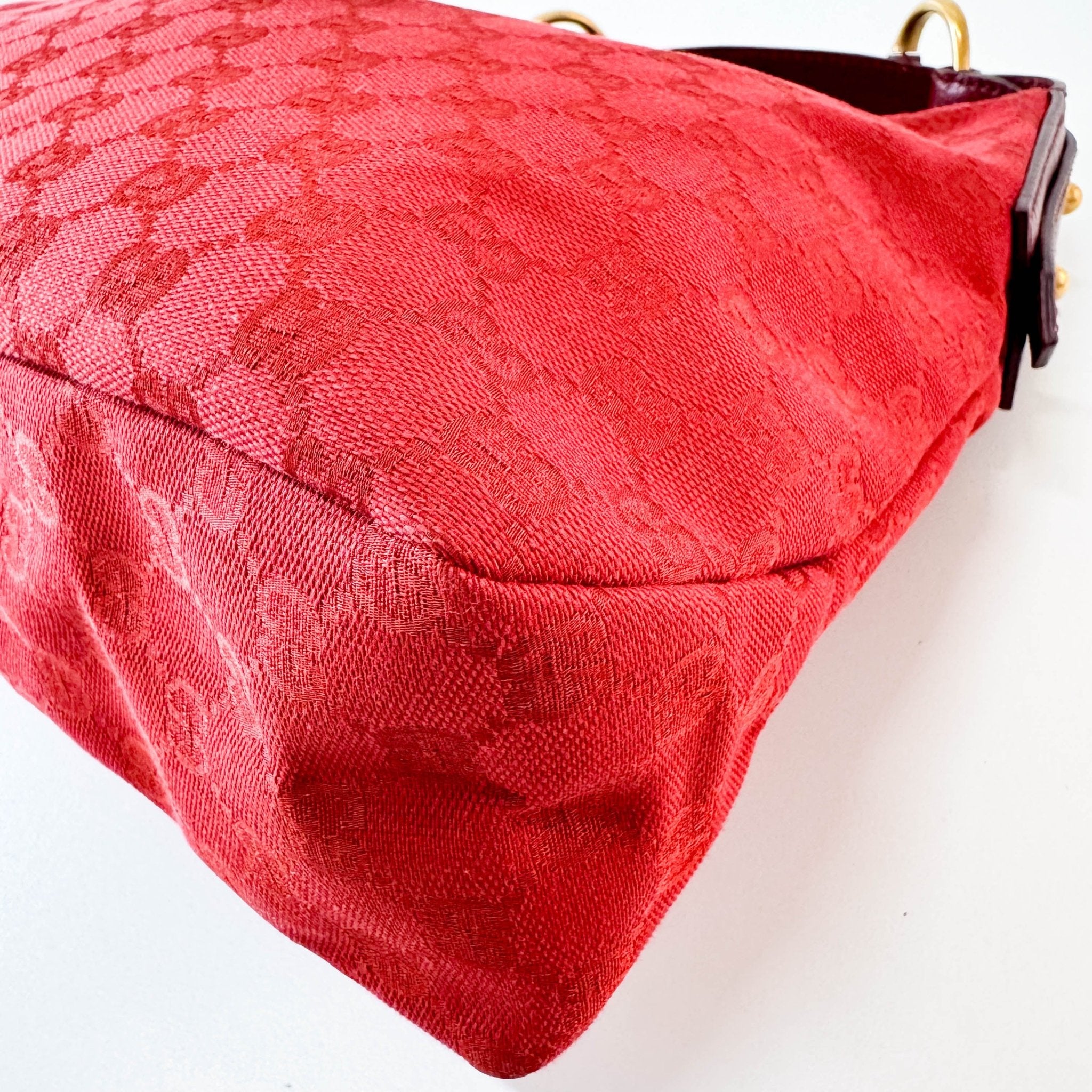 GUCCI Red Cotton GG Canvas Horsebit Shoulder Bag, in , Sold by HIVE PRELOVED - Shoulder Bags, ,