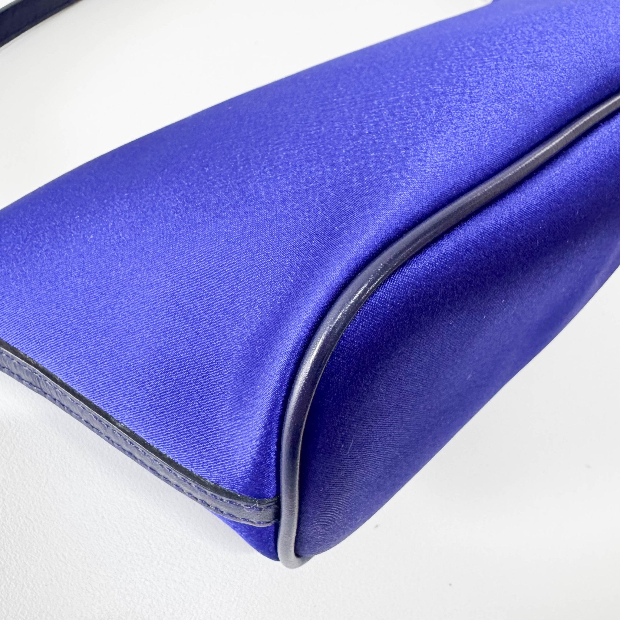 GUCCI Royal Blue Silk Satin Handle Bag, in , Sold by HIVE PRELOVED - Handle Bags, ,