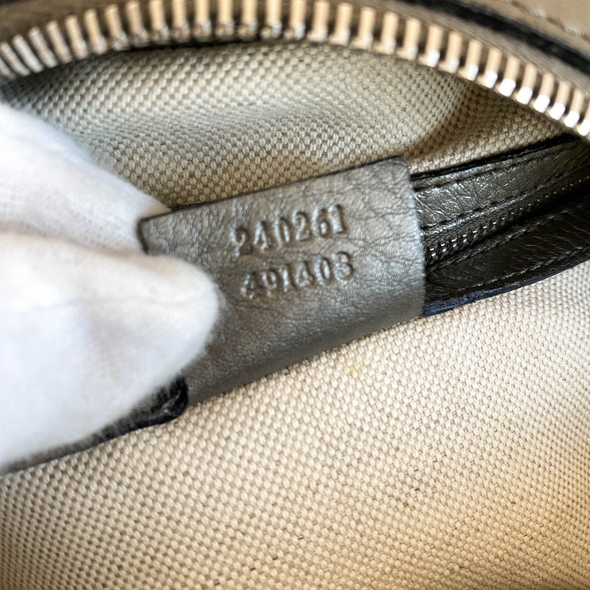 GUCCI Silver Leather Hobo Shoulder Bag, in , Sold by HIVE PRELOVED - Shoulder Bags, ,