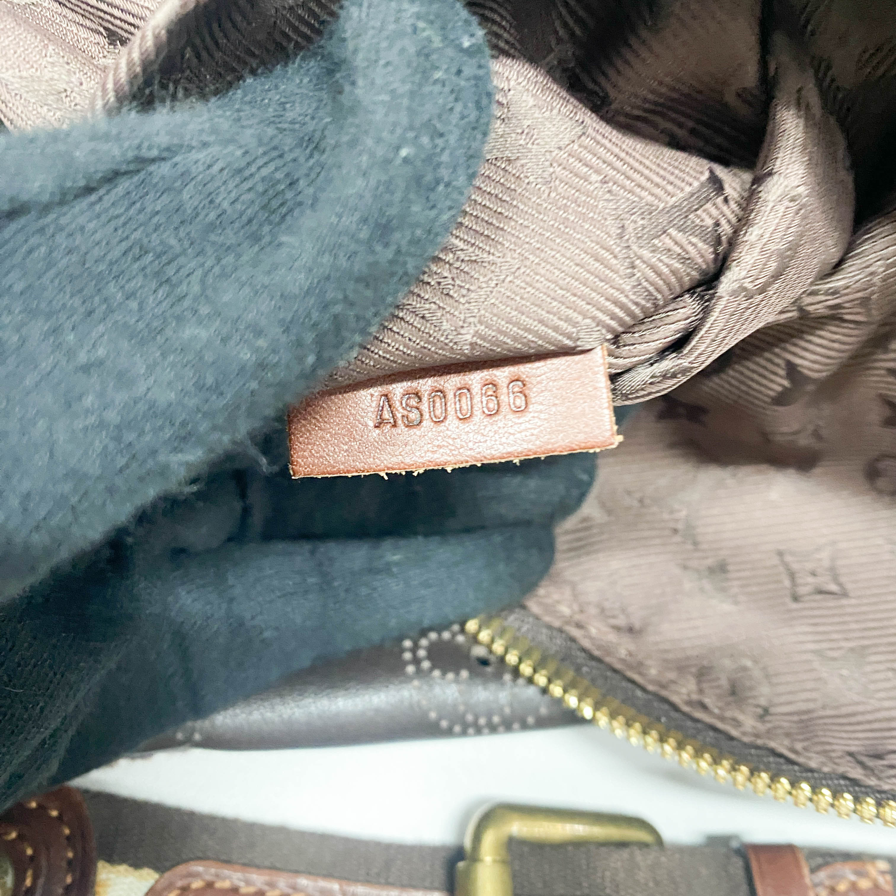 Vintage Brown Leather Pochette