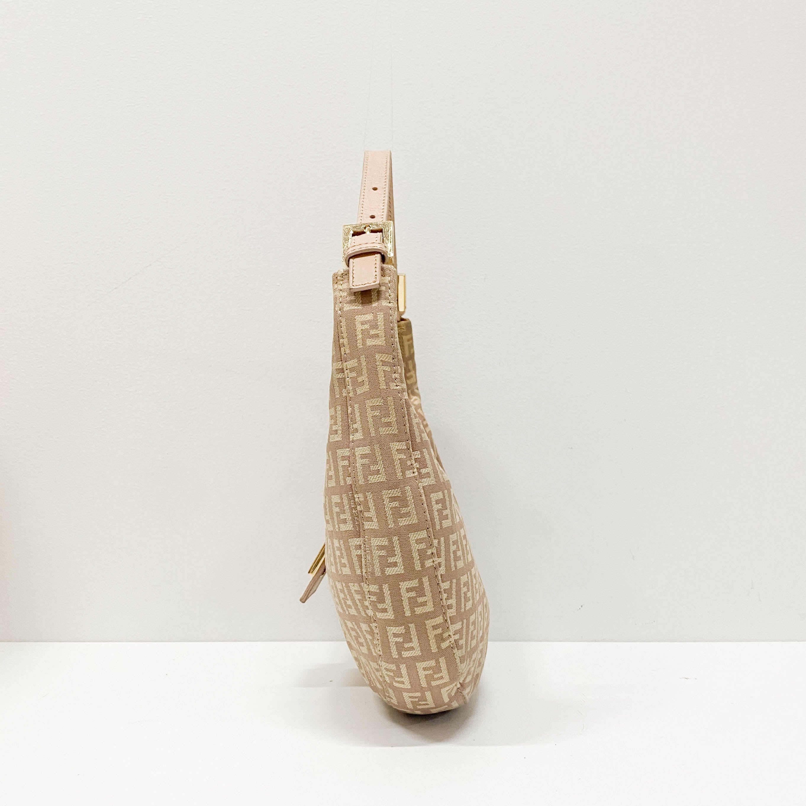 Zucchino Croissant Pink Canvas Shoulder Bag