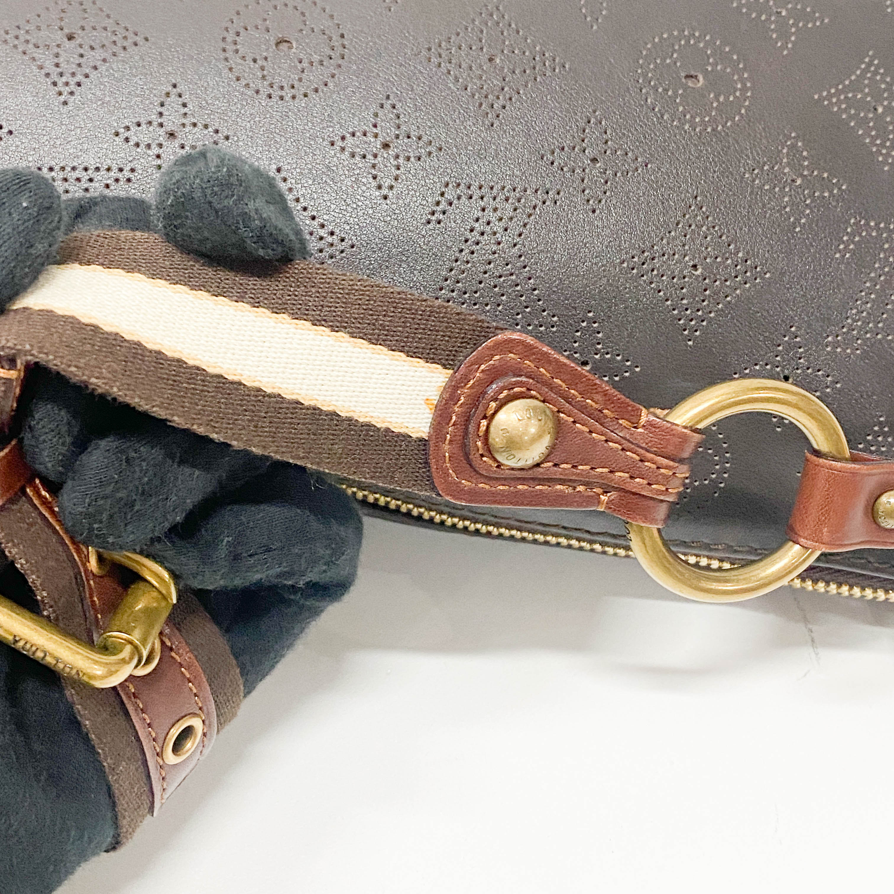 Vintage Brown Leather Pochette