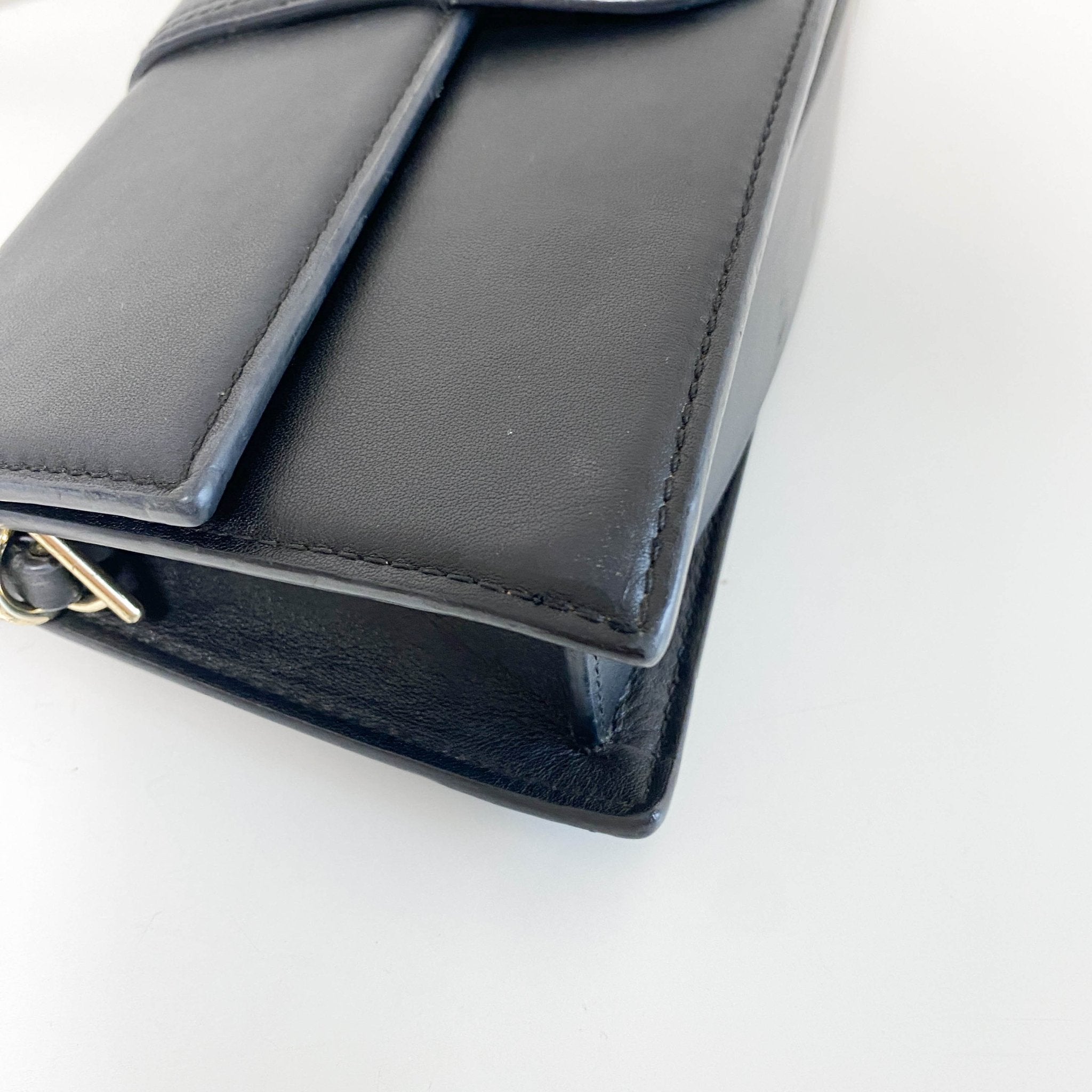 JACQUEMUS Black Leather Shoulder Bag, in , Sold by HIVE PRELOVED - Shoulder Bags, ,