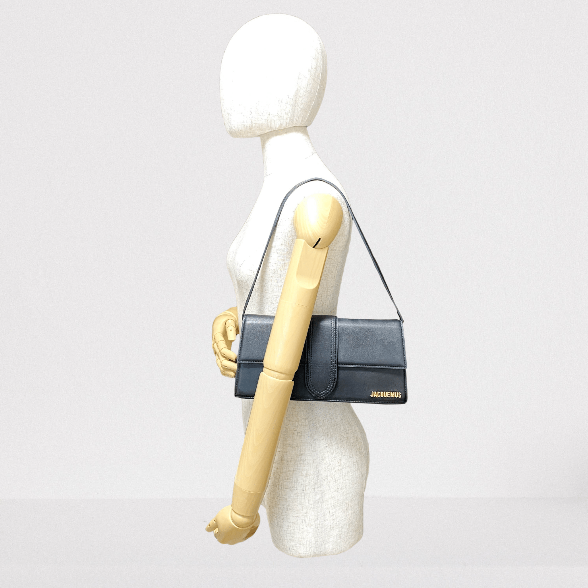 JACQUEMUS Black Leather Shoulder Bag, in , Sold by HIVE PRELOVED - Shoulder Bags, ,