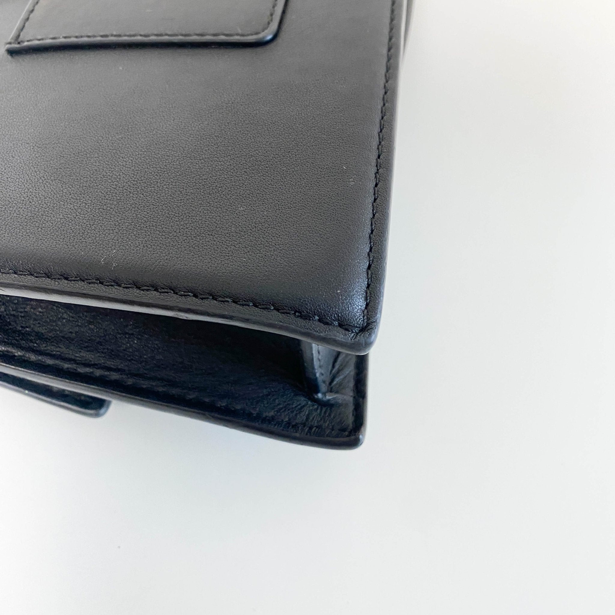 JACQUEMUS Black Leather Shoulder Bag, in , Sold by HIVE PRELOVED - Shoulder Bags, ,