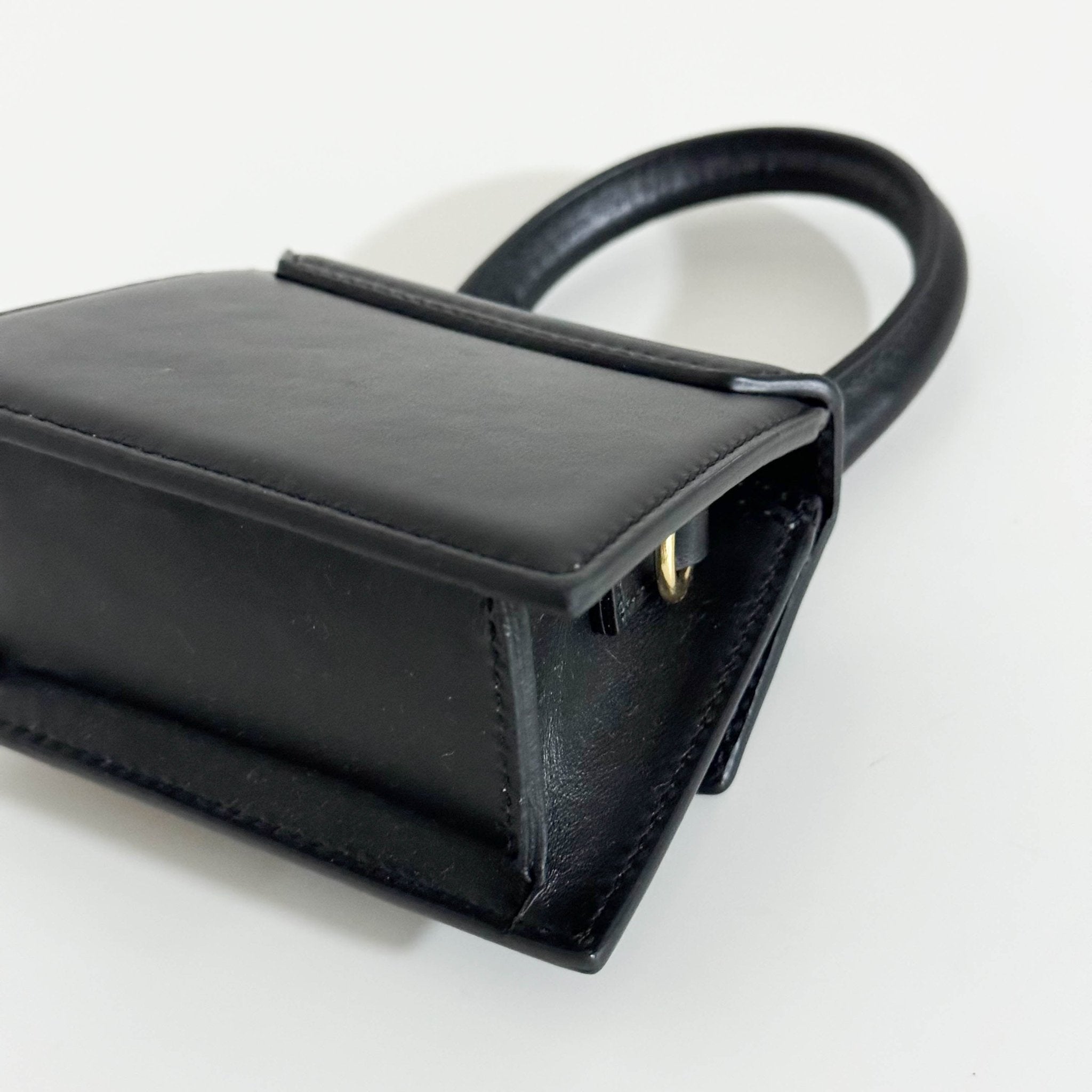 JACQUEMUS Le Chiquito Black Leather Mini Bag, in , Sold by HIVE PRELOVED - Crossbody bags, Handle Bags, Mini bags
