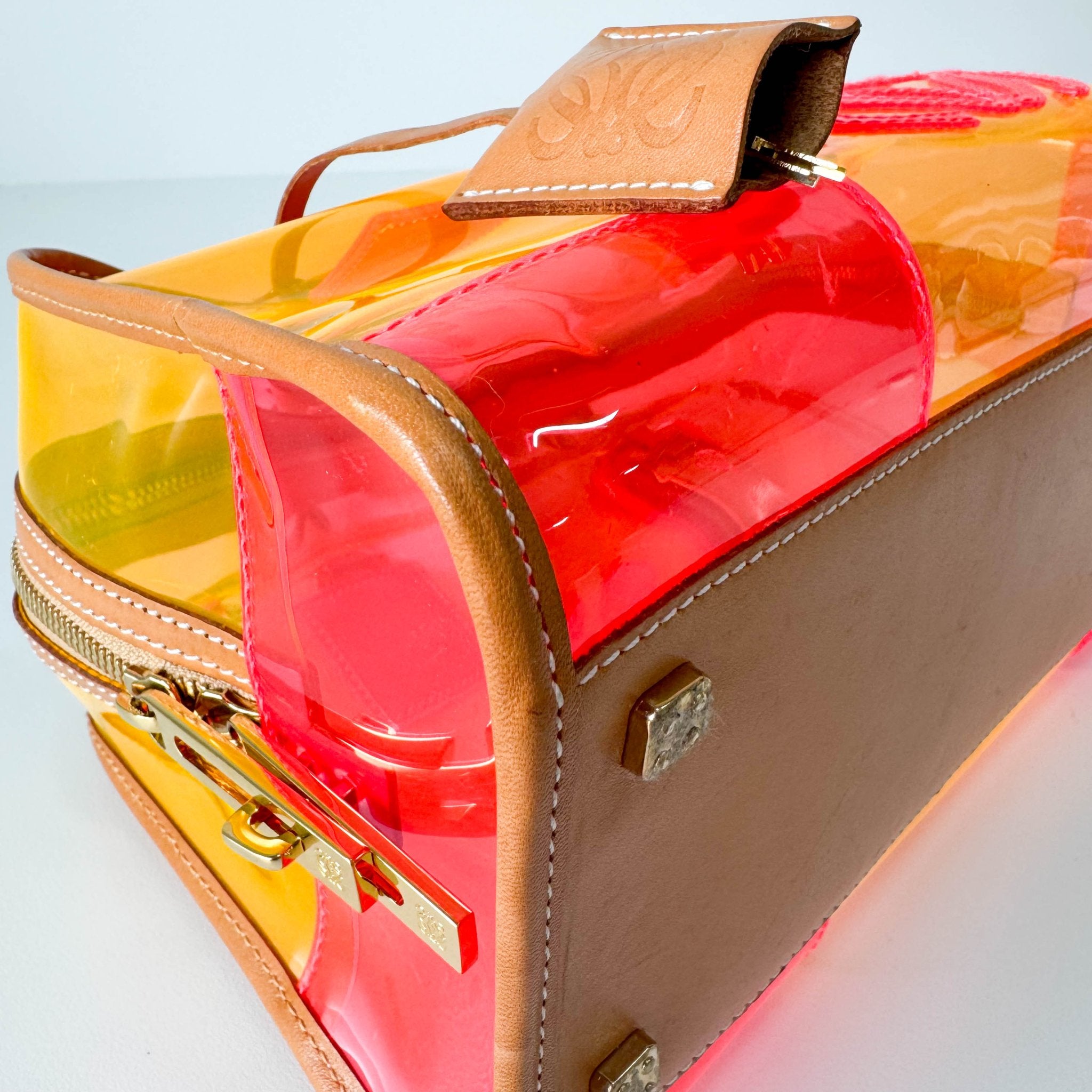 LOEWE Amazona 29 Orange Vinyl Hand Bag, in , Sold by HIVE PRELOVED - Handle Bags, ,