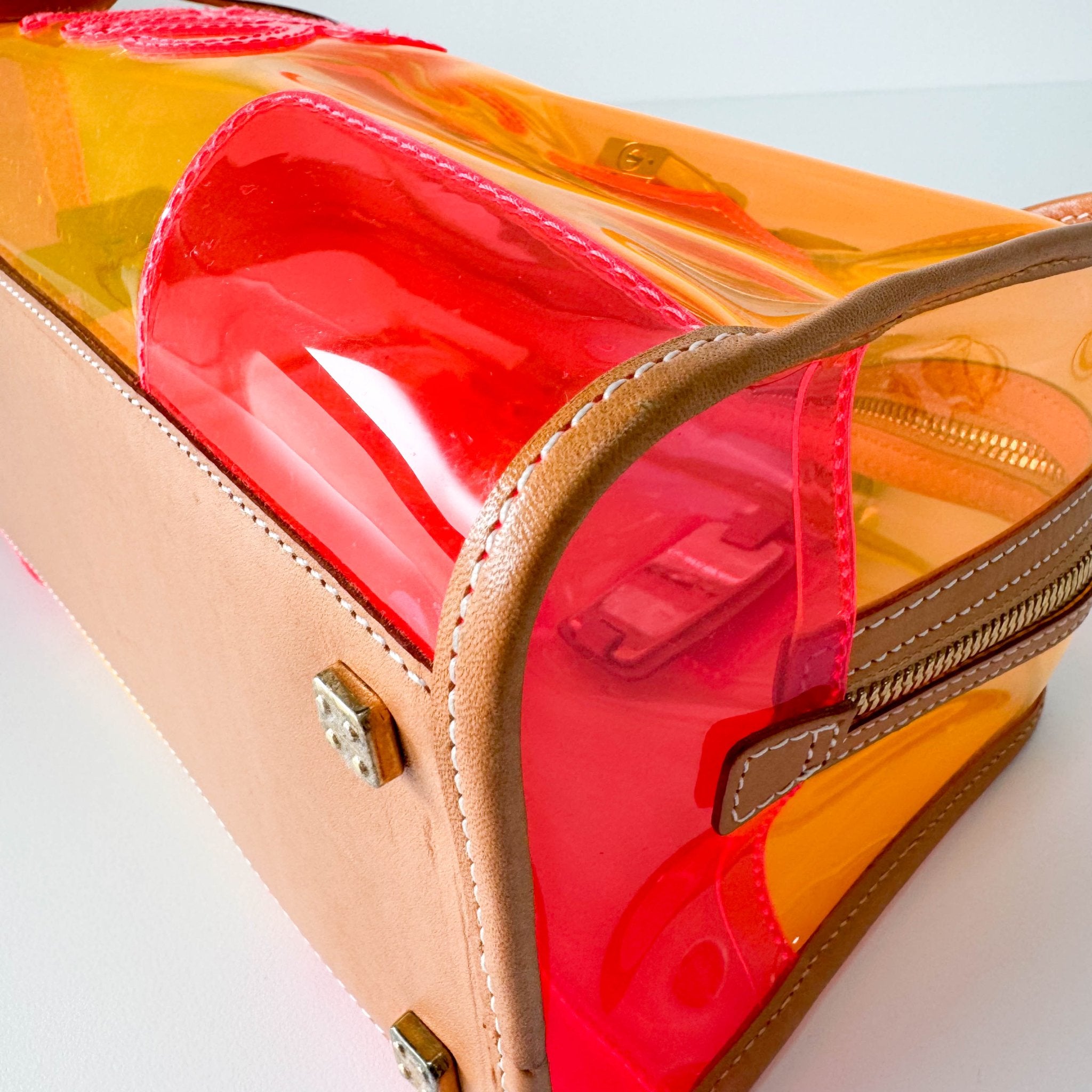 LOEWE Amazona 29 Orange Vinyl Hand Bag, in , Sold by HIVE PRELOVED - Handle Bags, ,