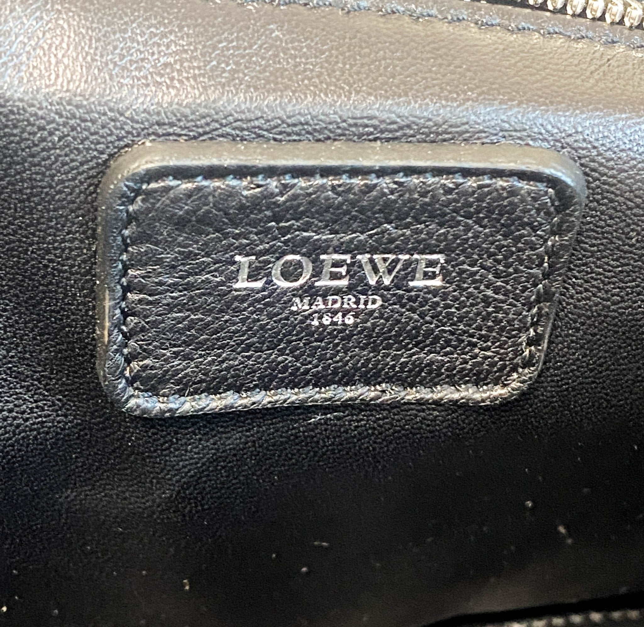 LOEWE Amazona 36 Black Calf Leather Top Handle Bag, in , Sold by HIVE PRELOVED - Handle Bags, ,