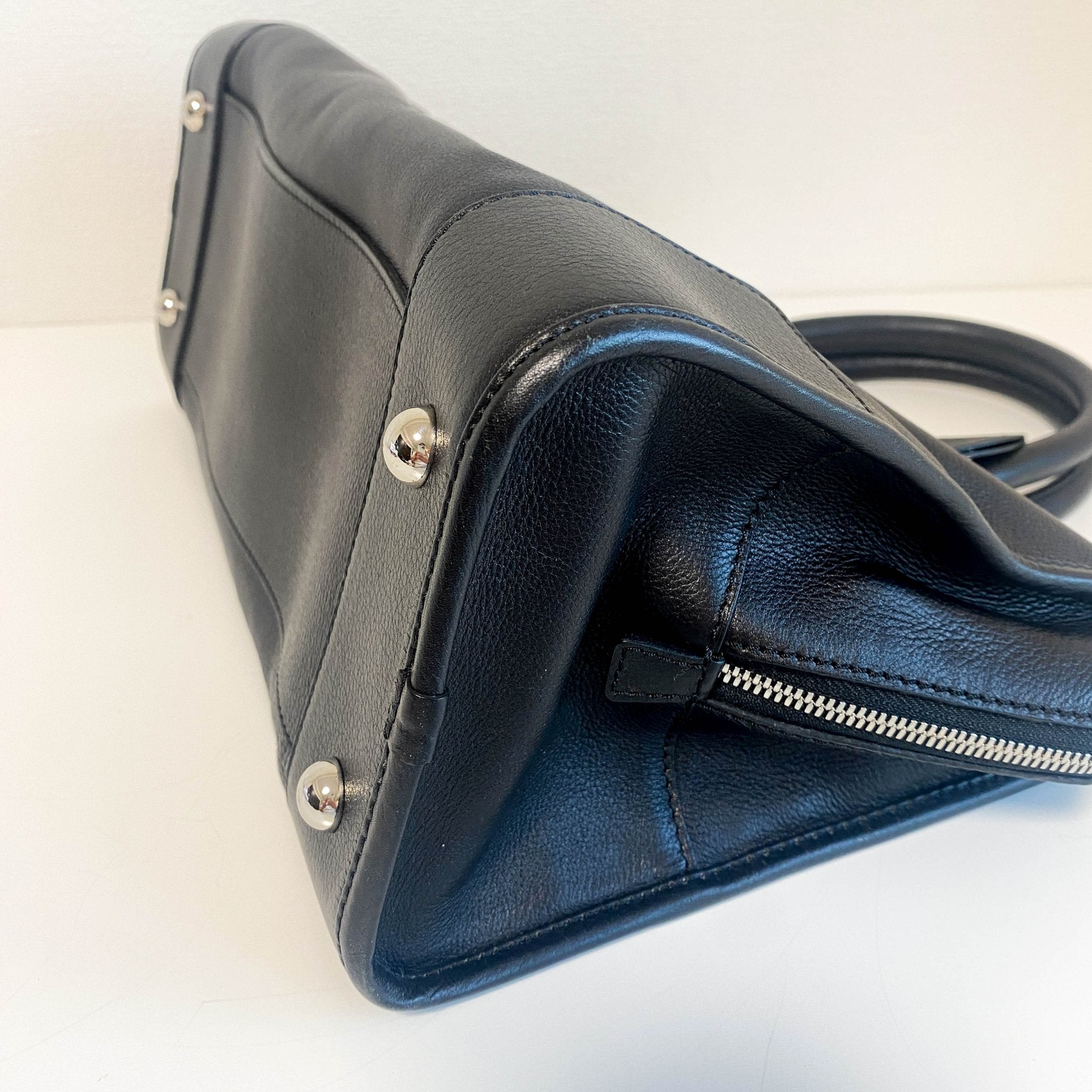 LOEWE Amazona 36 Black Calf Leather Top Handle Bag, in , Sold by HIVE PRELOVED - Handle Bags, ,