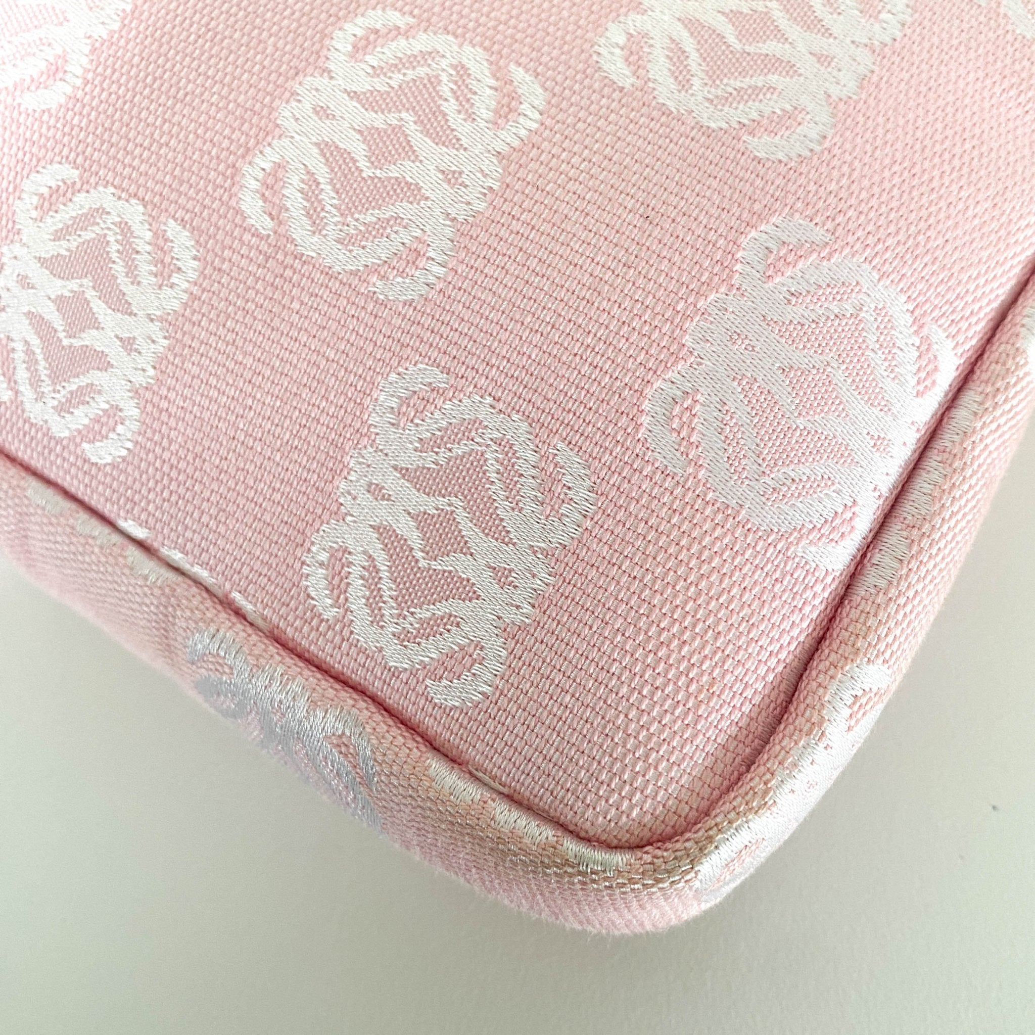 LOEWE Anagram Pink Canvas Leather Shoulder Bag, in , Sold by HIVE PRELOVED - Shoulder Bags, ,