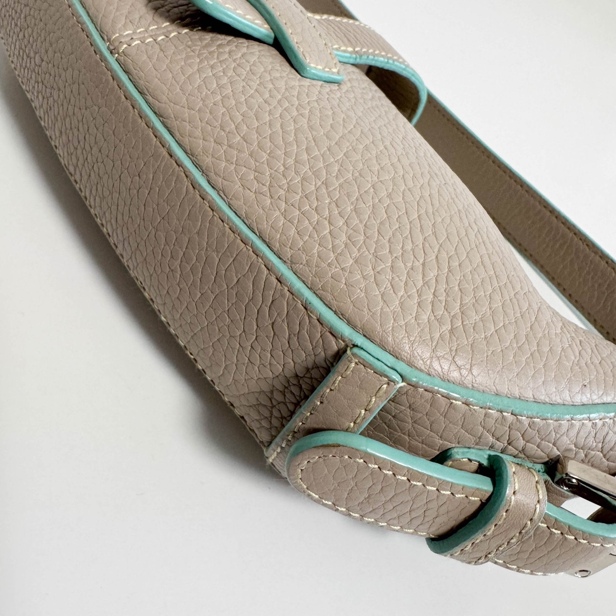 LOEWE Beige Leather Hobo Shoulder Bag, in , Sold by HIVE PRELOVED - Shoulder Bags, ,