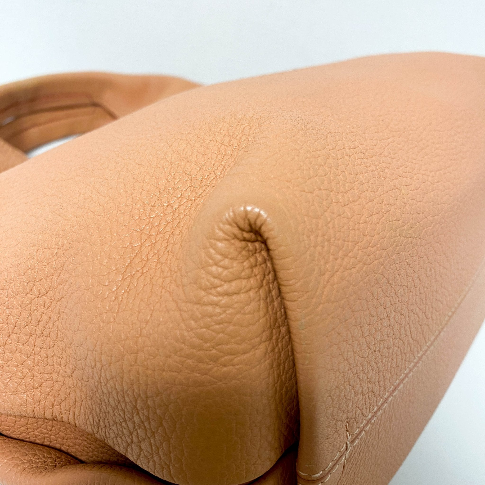 LOEWE Dunas Salmon Pink Leather Hand Bag, in , Sold by HIVE PRELOVED - Shoulder Bags, ,