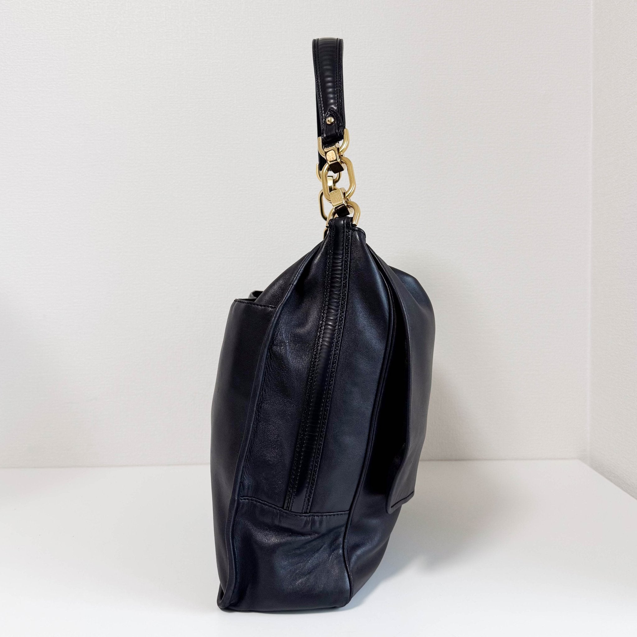 LOEWE Loewe Anagram Crossbody Bag Black Leather, in , Sold by HIVE PRELOVED - Crossbody bags, ,