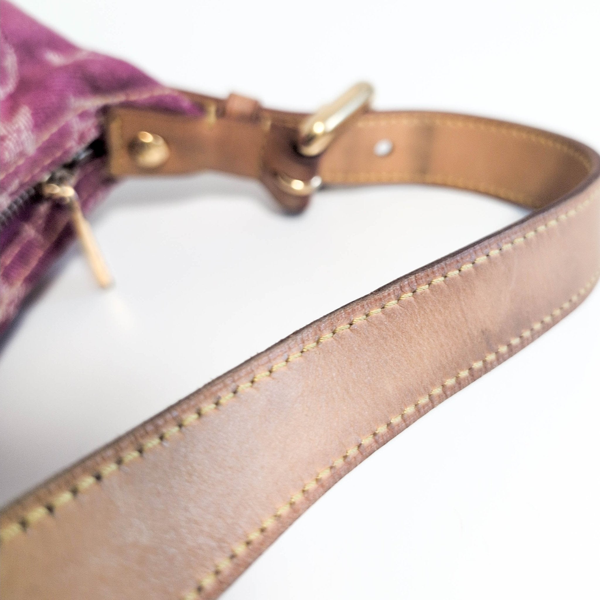 LOUIS VUITTON Baggy Pink Monogram Denim Shoulder Bag Fuchsia, in , Sold by HIVE PRELOVED - Crossbody bags, Shoulder Bags,