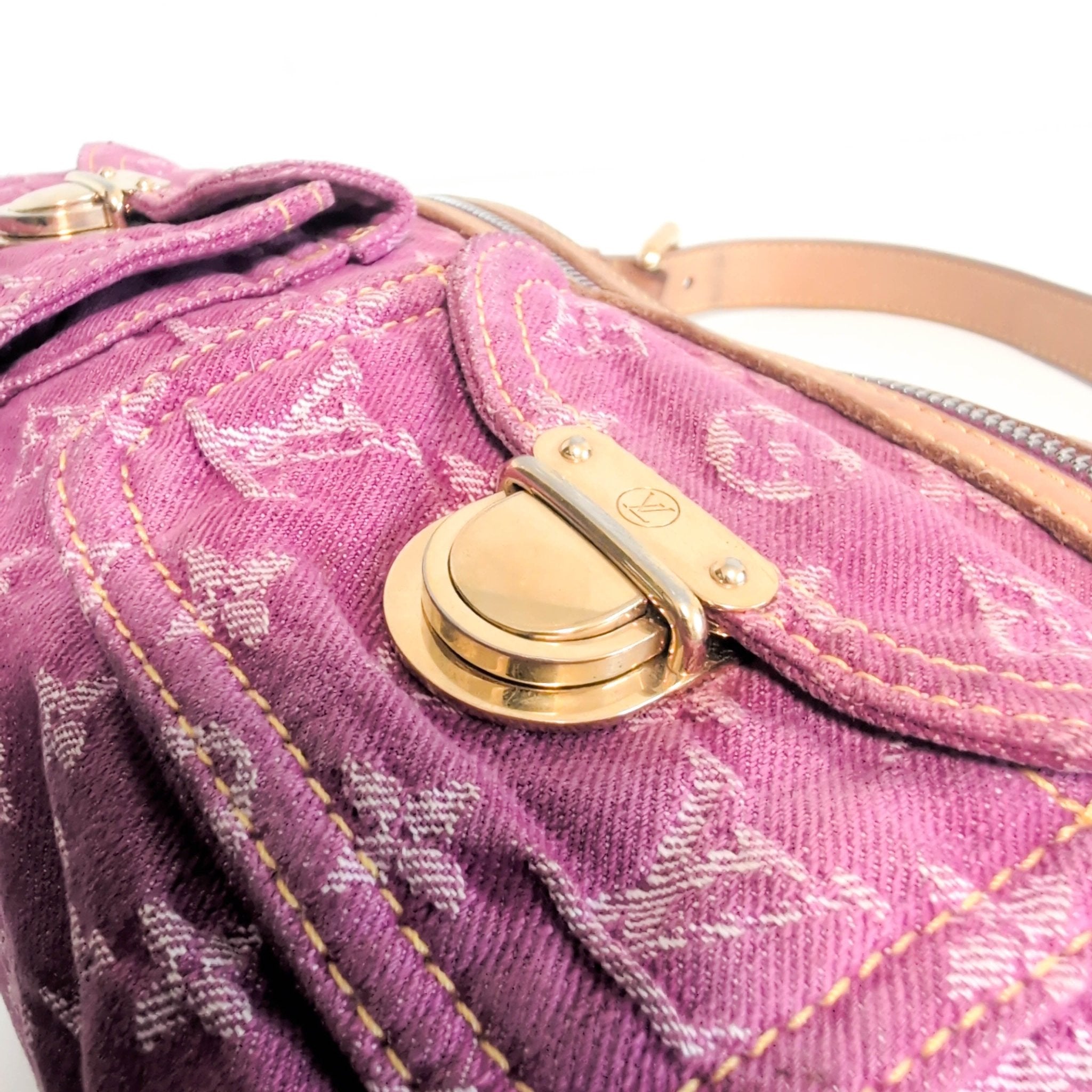 LOUIS VUITTON Baggy Pink Monogram Denim Shoulder Bag Fuchsia, in , Sold by HIVE PRELOVED - Crossbody bags, Shoulder Bags,