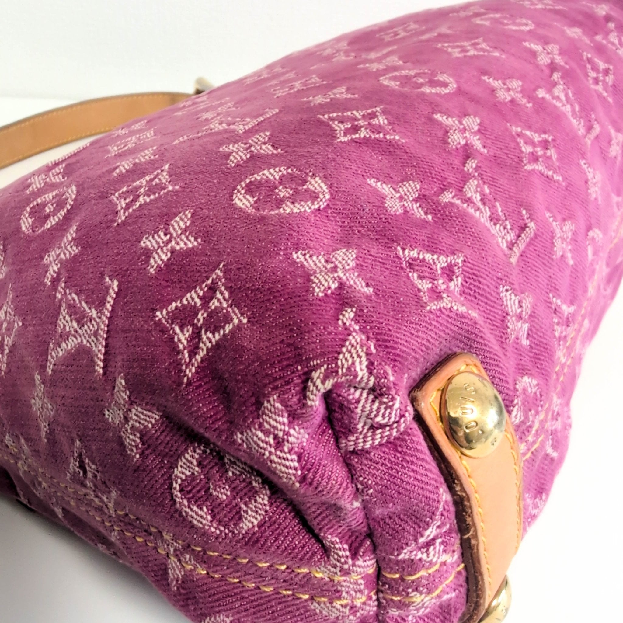 LOUIS VUITTON Baggy Pink Monogram Denim Shoulder Bag Fuchsia, in , Sold by HIVE PRELOVED - Crossbody bags, Shoulder Bags,