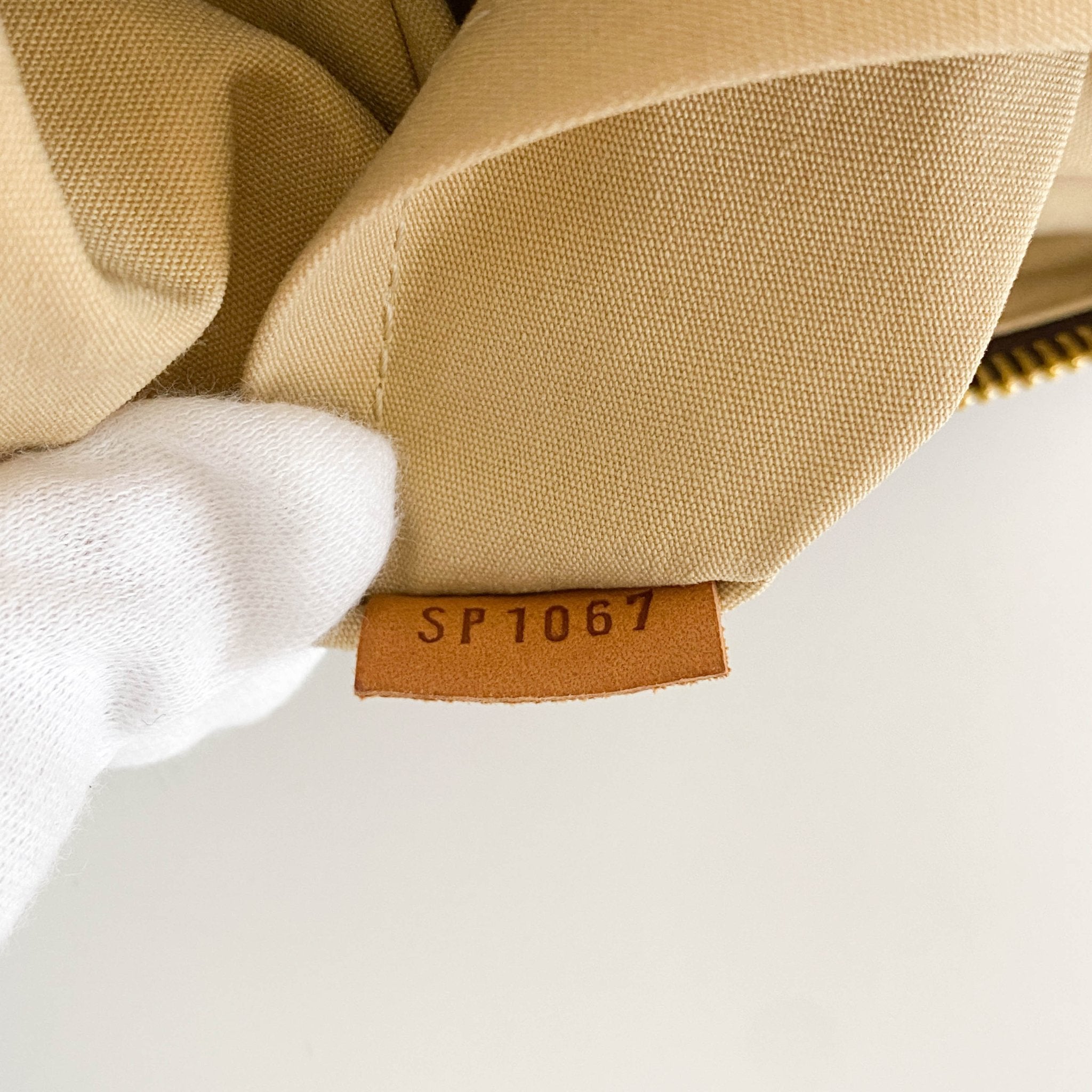 LOUIS VUITTON Dentelle Speedy 30 Monogram Canvas Satchel Bag Brown, in , Sold by HIVE PRELOVED - Handle Bags, ,