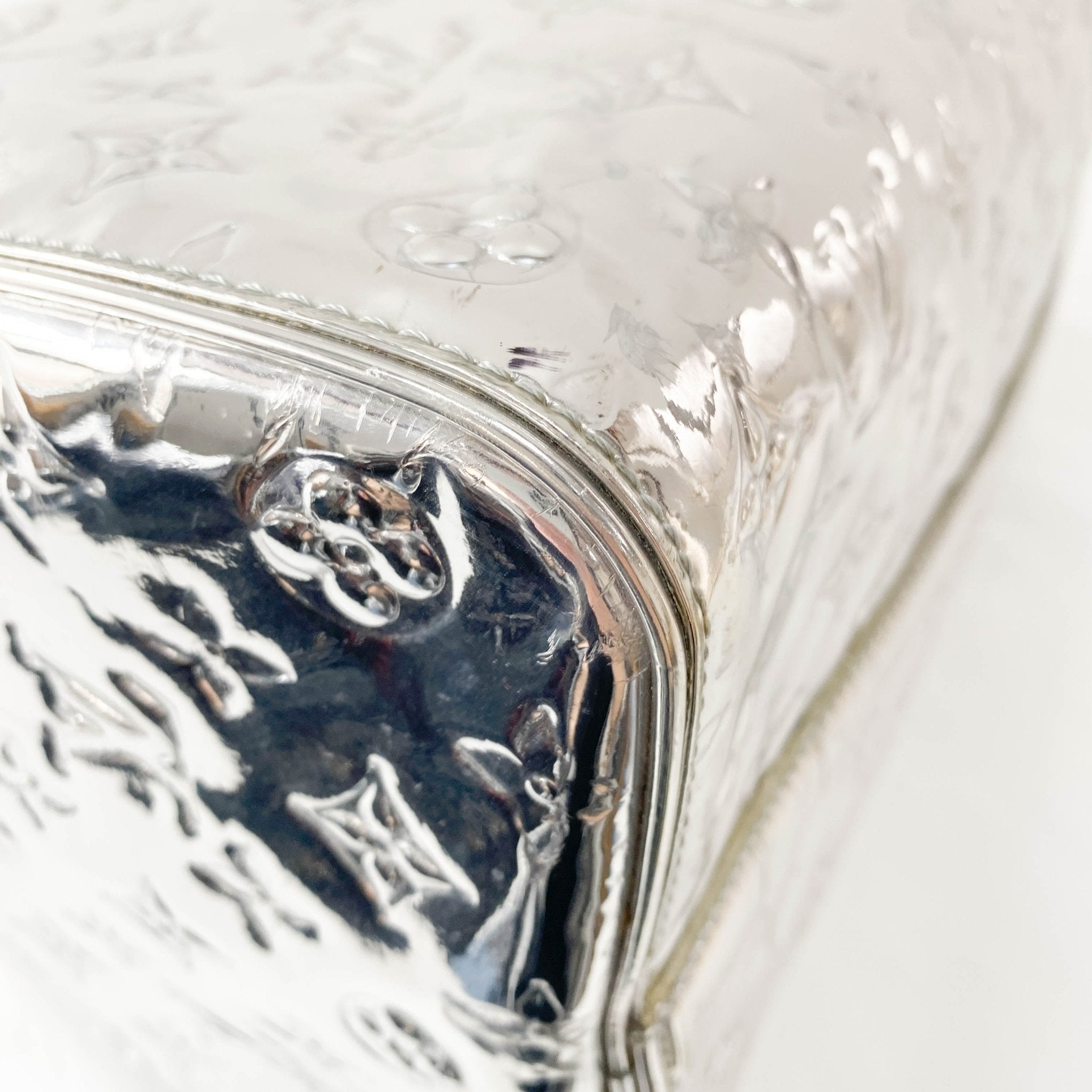 LOUIS VUITTON Louis Vuitton Silver Monogram Mirror Speedy, in , Sold by HIVE PRELOVED - Handle Bags, Shoulder Bags,