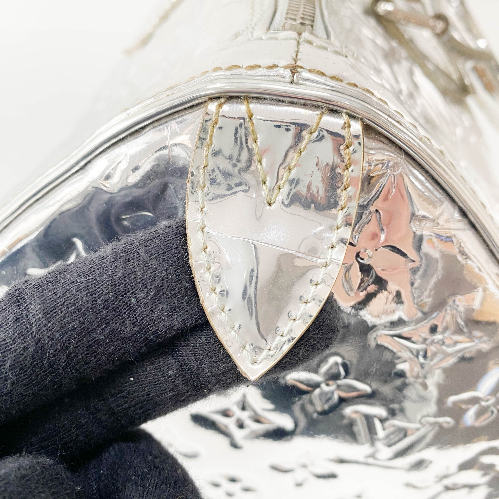 LOUIS VUITTON Louis Vuitton Silver Monogram Mirror Speedy, in , Sold by HIVE PRELOVED - Handle Bags, Shoulder Bags,