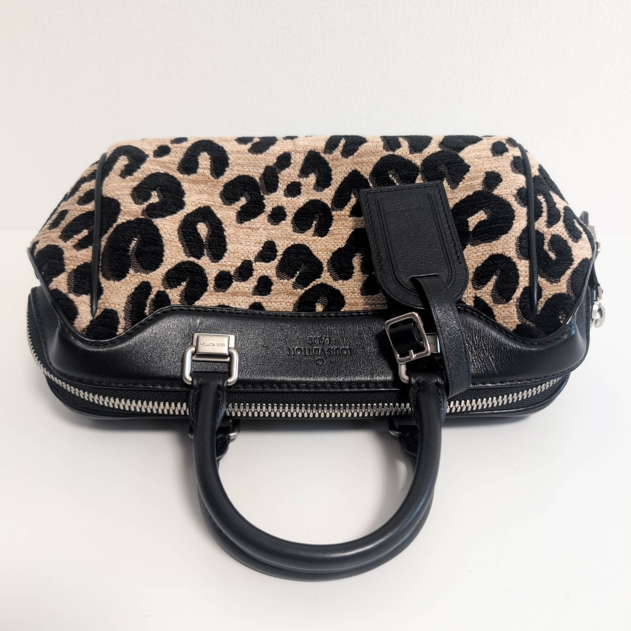 LOUIS VUITTON Louis Vuitton x Stephen Sprouse 2012 Jacquard Leopard Baby Handbag, in , Sold by HIVE PRELOVED - Handle Bags, ,
