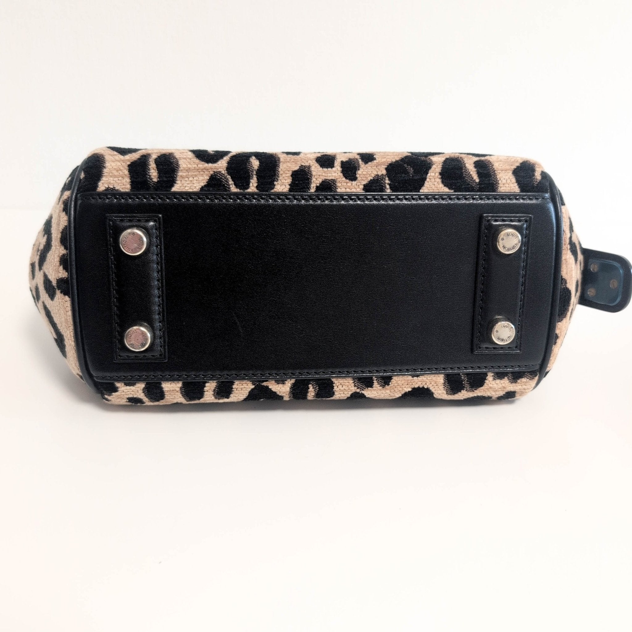 LOUIS VUITTON Louis Vuitton x Stephen Sprouse 2012 Jacquard Leopard Baby Handbag, in , Sold by HIVE PRELOVED - Handle Bags, ,