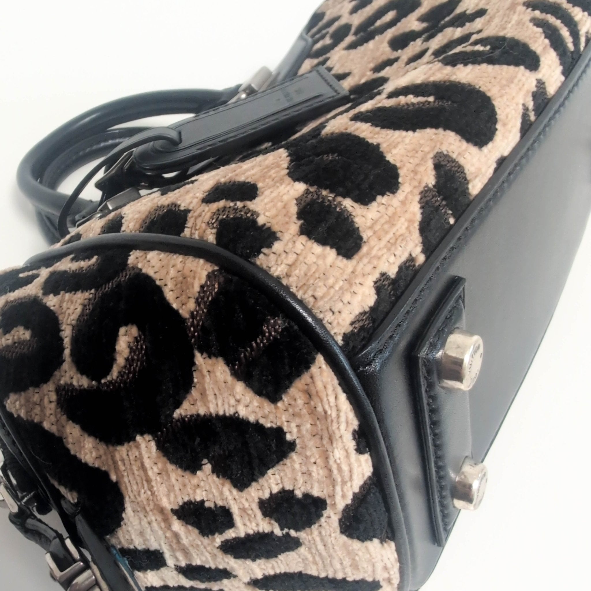LOUIS VUITTON Louis Vuitton x Stephen Sprouse 2012 Jacquard Leopard Baby Handbag, in , Sold by HIVE PRELOVED - Handle Bags, ,