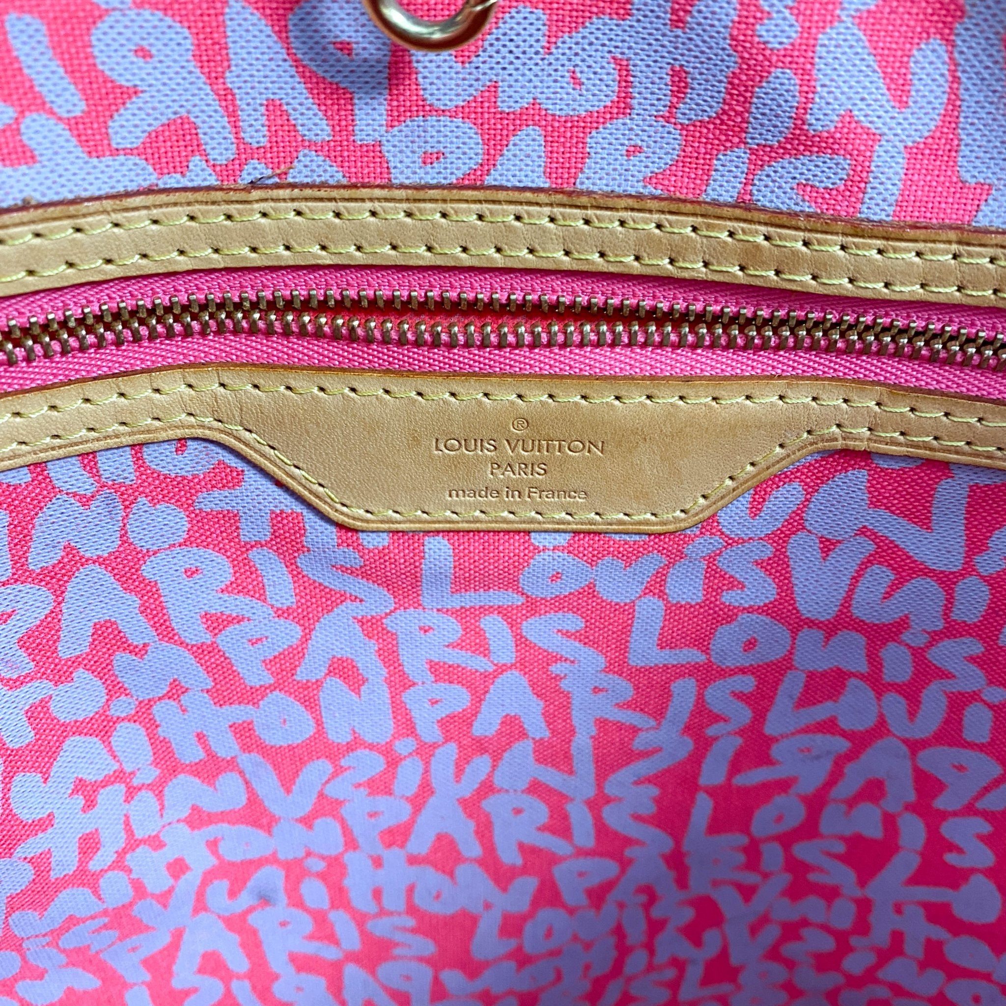 Louis Vuitton x Stephen Sprouse Monogram Graffiti Neverfull GM Fuchsia Pink in Sold by HIVE PRELOVED - Shoulder Bag