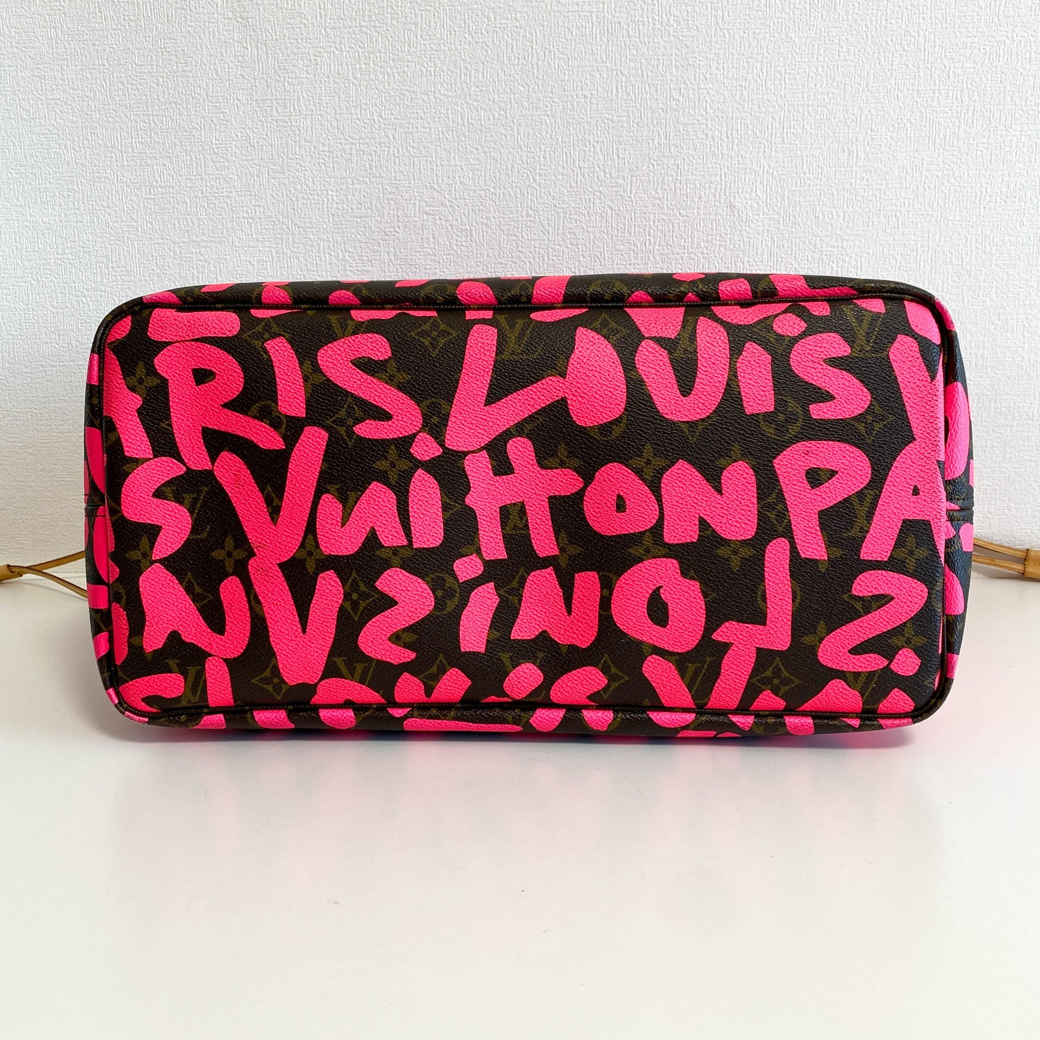 Louis Vuitton x Stephen Sprouse Monogram Graffiti Neverfull GM Fuchsia Pink in Sold by HIVE PRELOVED - Shoulder Bag