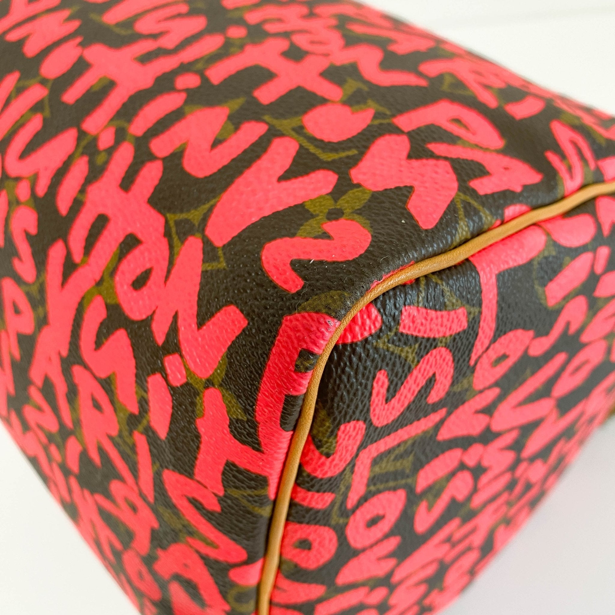 LOUIS VUITTON Louis Vuitton x Stephen Sprouse Monogram Graffiti Speedy 30 Red, in , Sold by HIVE PRELOVED - Handle Bags, ,