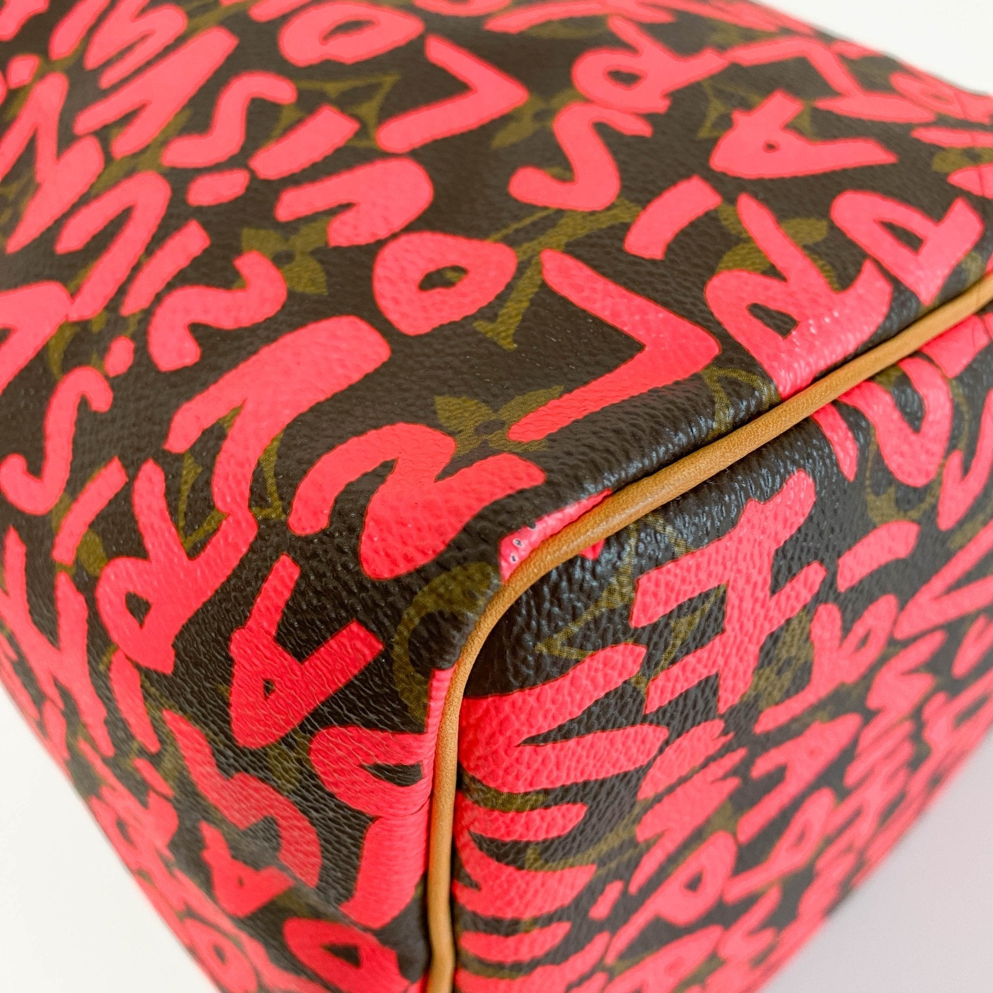 LOUIS VUITTON Louis Vuitton x Stephen Sprouse Monogram Graffiti Speedy 30 Red, in , Sold by HIVE PRELOVED - Handle Bags, ,