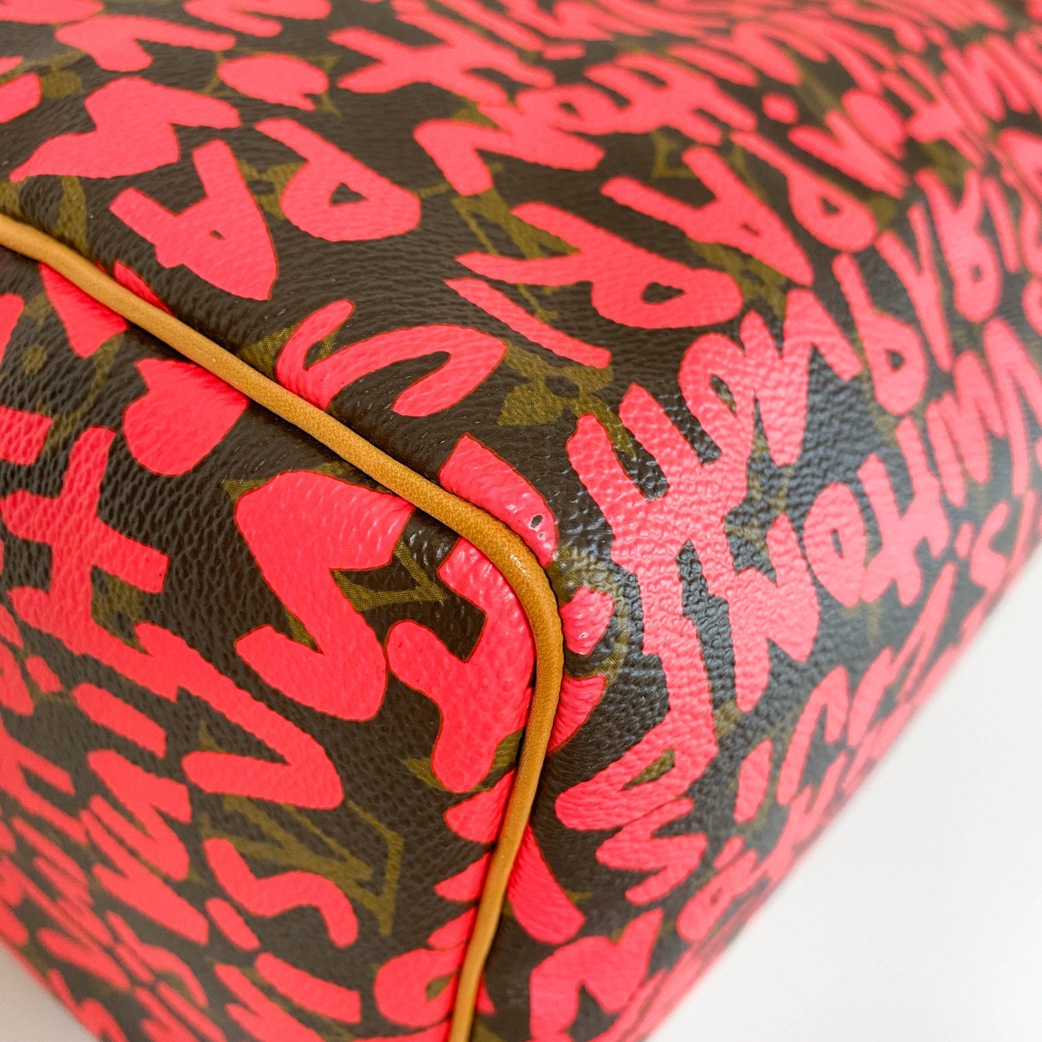 LOUIS VUITTON Louis Vuitton x Stephen Sprouse Monogram Graffiti Speedy 30 Red, in , Sold by HIVE PRELOVED - Handle Bags, ,