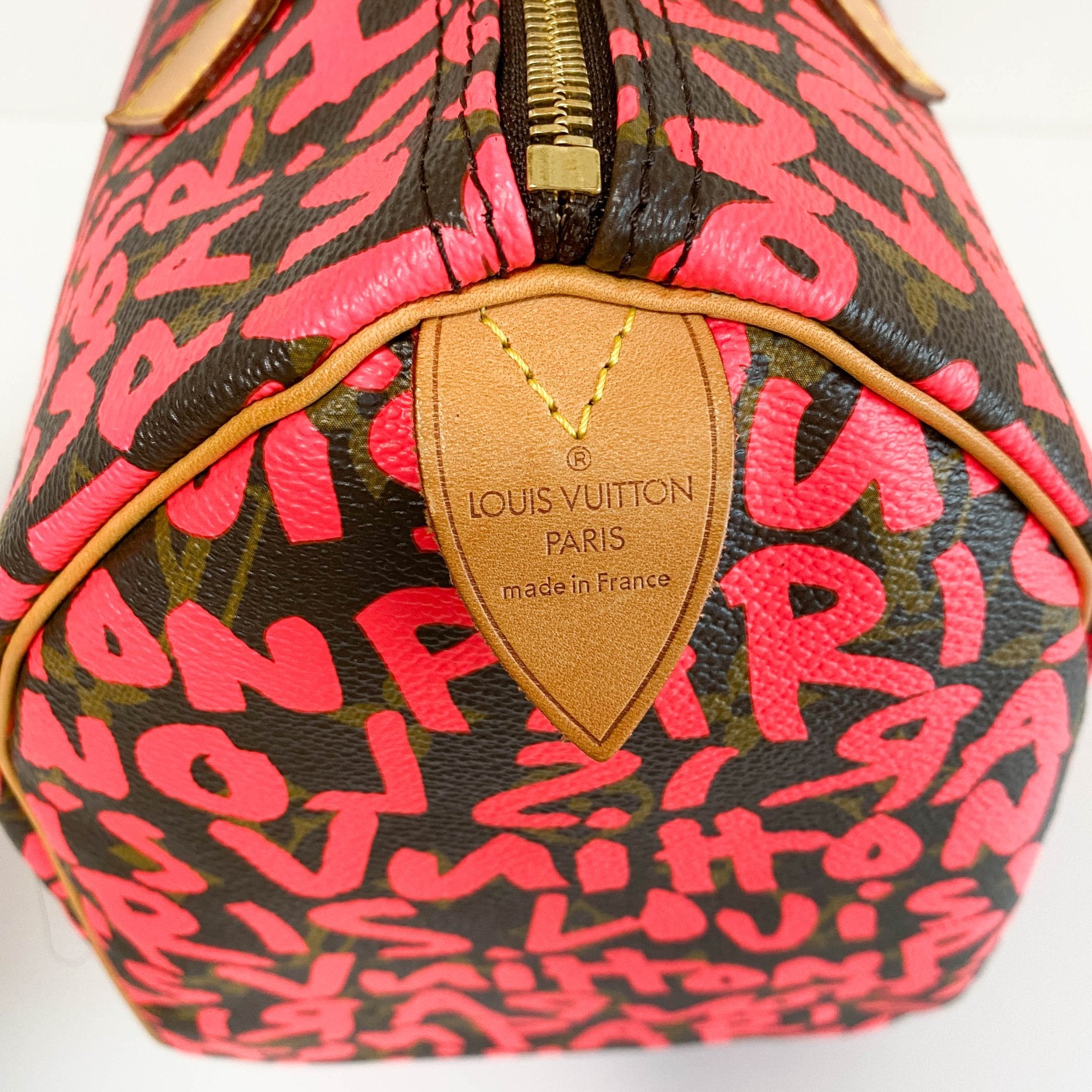LOUIS VUITTON Louis Vuitton x Stephen Sprouse Monogram Graffiti Speedy 30 Red, in , Sold by HIVE PRELOVED - Handle Bags, ,