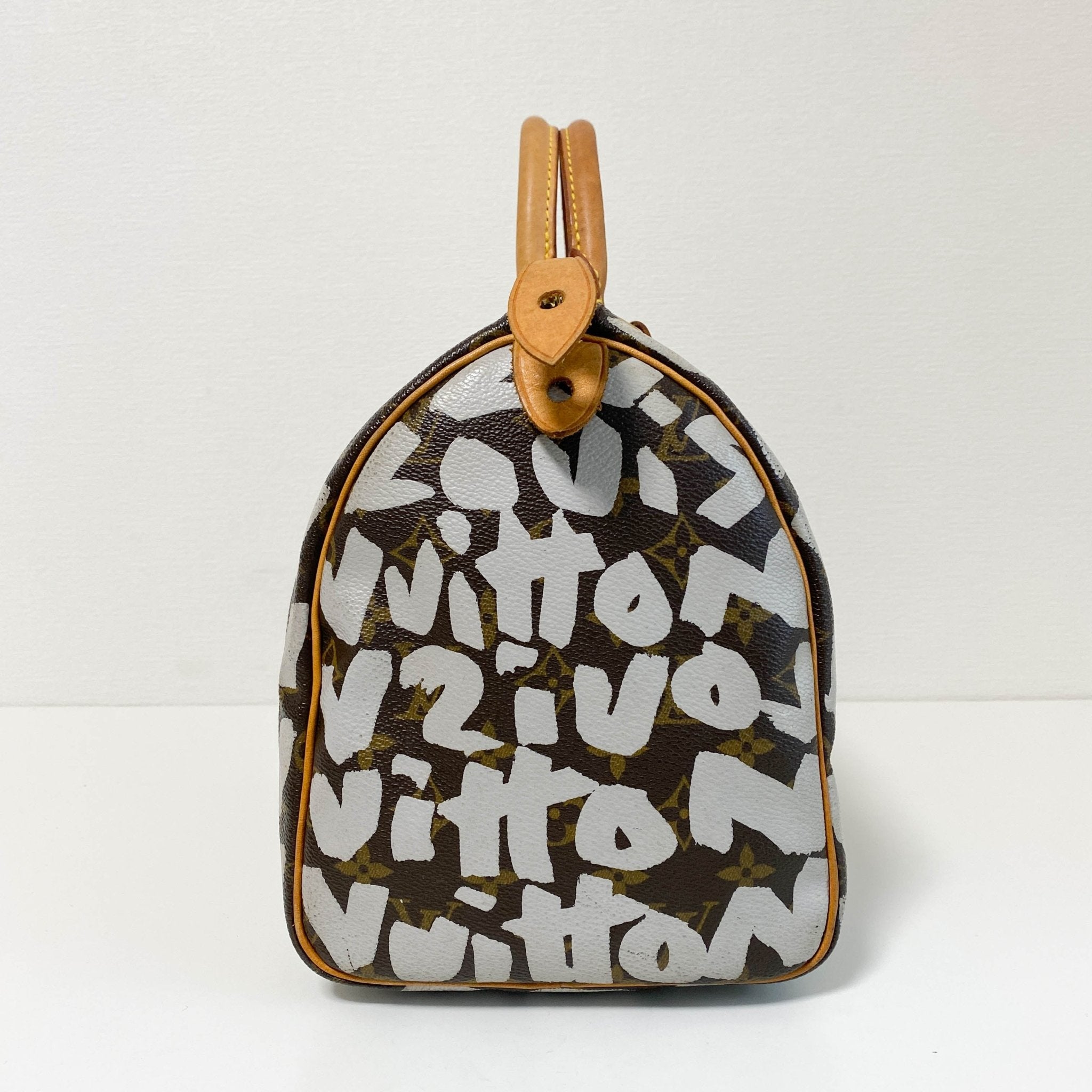 LOUIS VUITTON Louis Vuitton x Stephen Sprouse Monogram Graffiti Speedy 30 White, in , Sold by HIVE PRELOVED - Handle Bags, ,