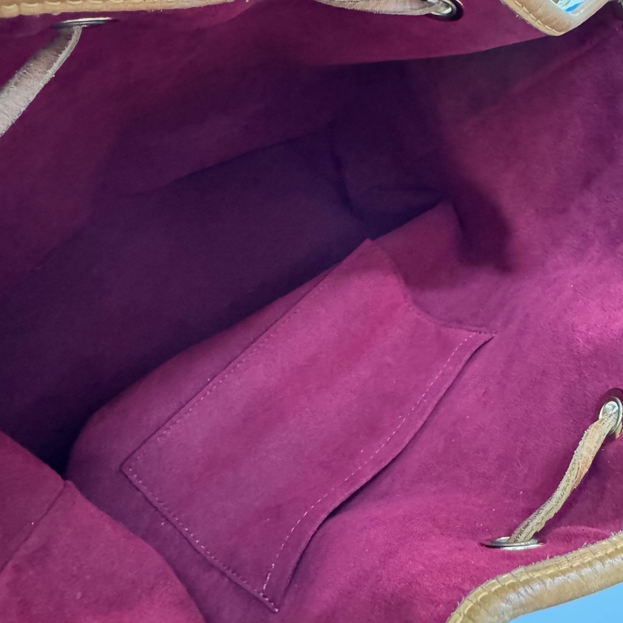 LOUIS VUITTON Louis Vuitton x Takashi Murakami Monogram Multicolour Noé, in , Sold by HIVE PRELOVED - Shoulder Bags, ,