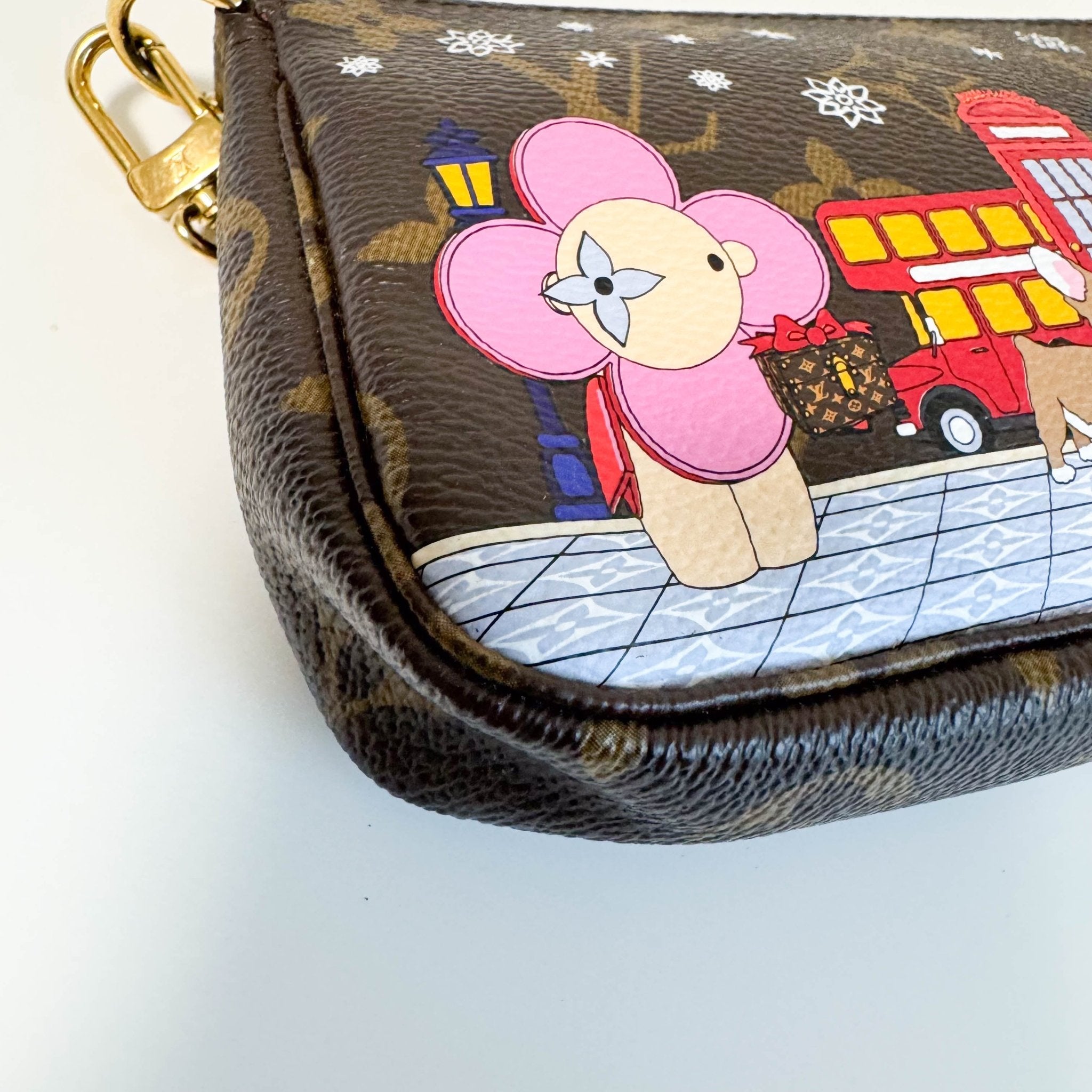 LOUIS VUITTON Monogram Mini Pochette Accessoire Rouge M80863, in , Sold by HIVE PRELOVED - Handle Bags, Shoulder Bags,