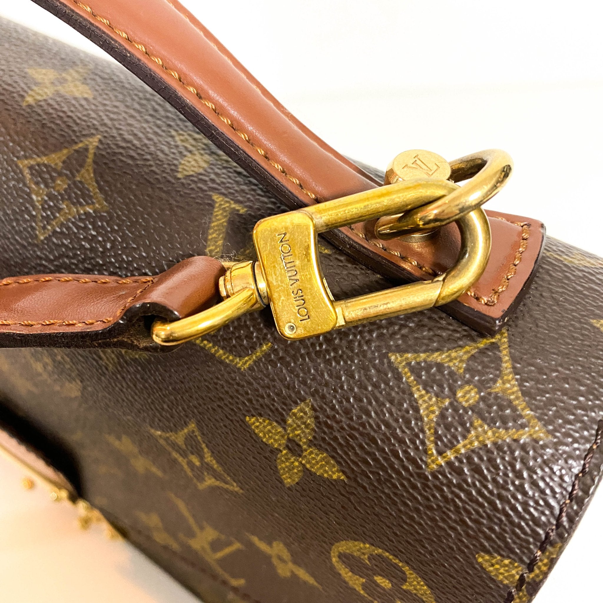 LOUIS VUITTON Monogram Monceau 26 Shoulder Bag, in , Sold by HIVE PRELOVED - Handle Bags, ,
