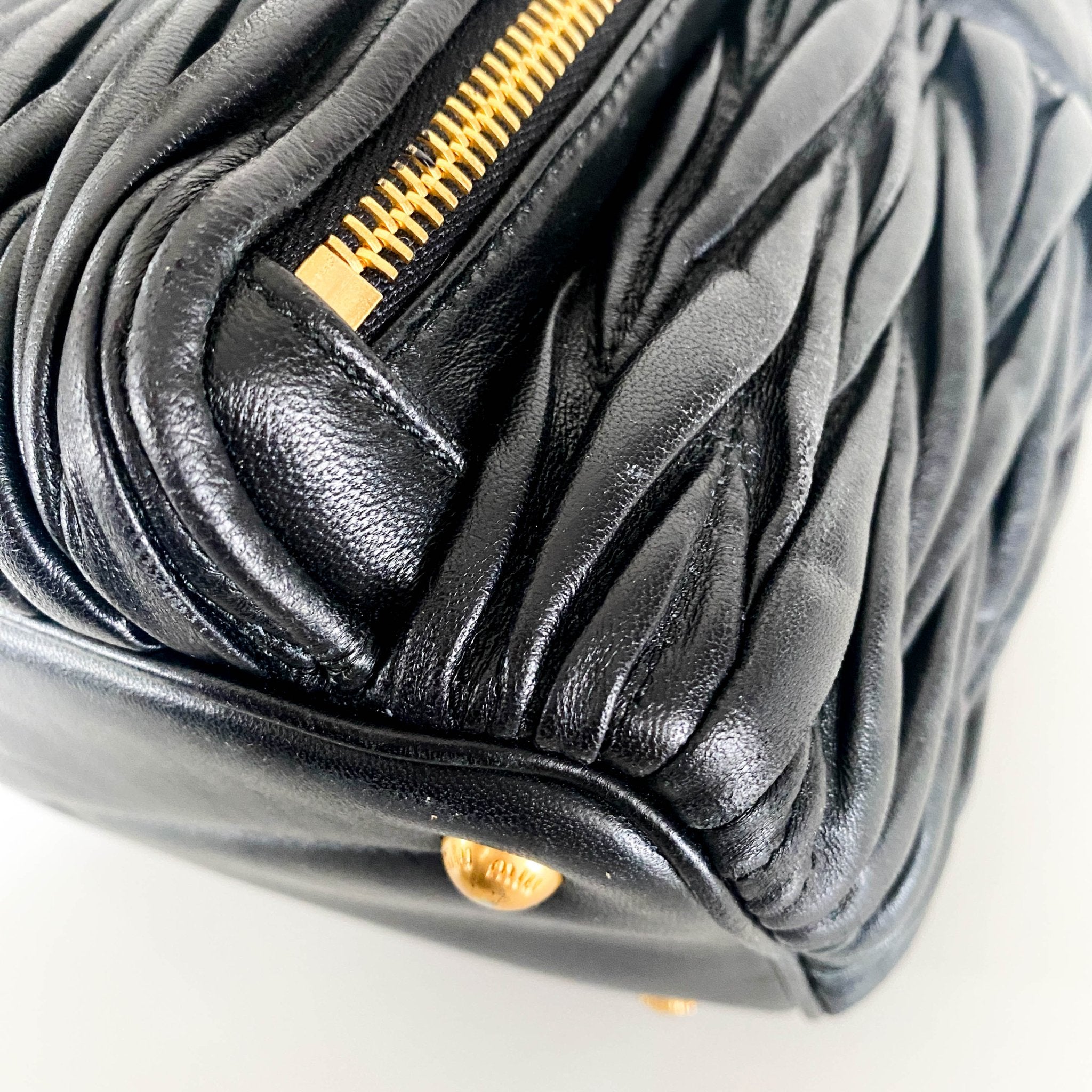 入手困難品！MiuMiu＊Leather backpack レザー リュック＊送料込 MIU MIU - 新品 定価以下 miumiu ミュウミュウ レザー バック