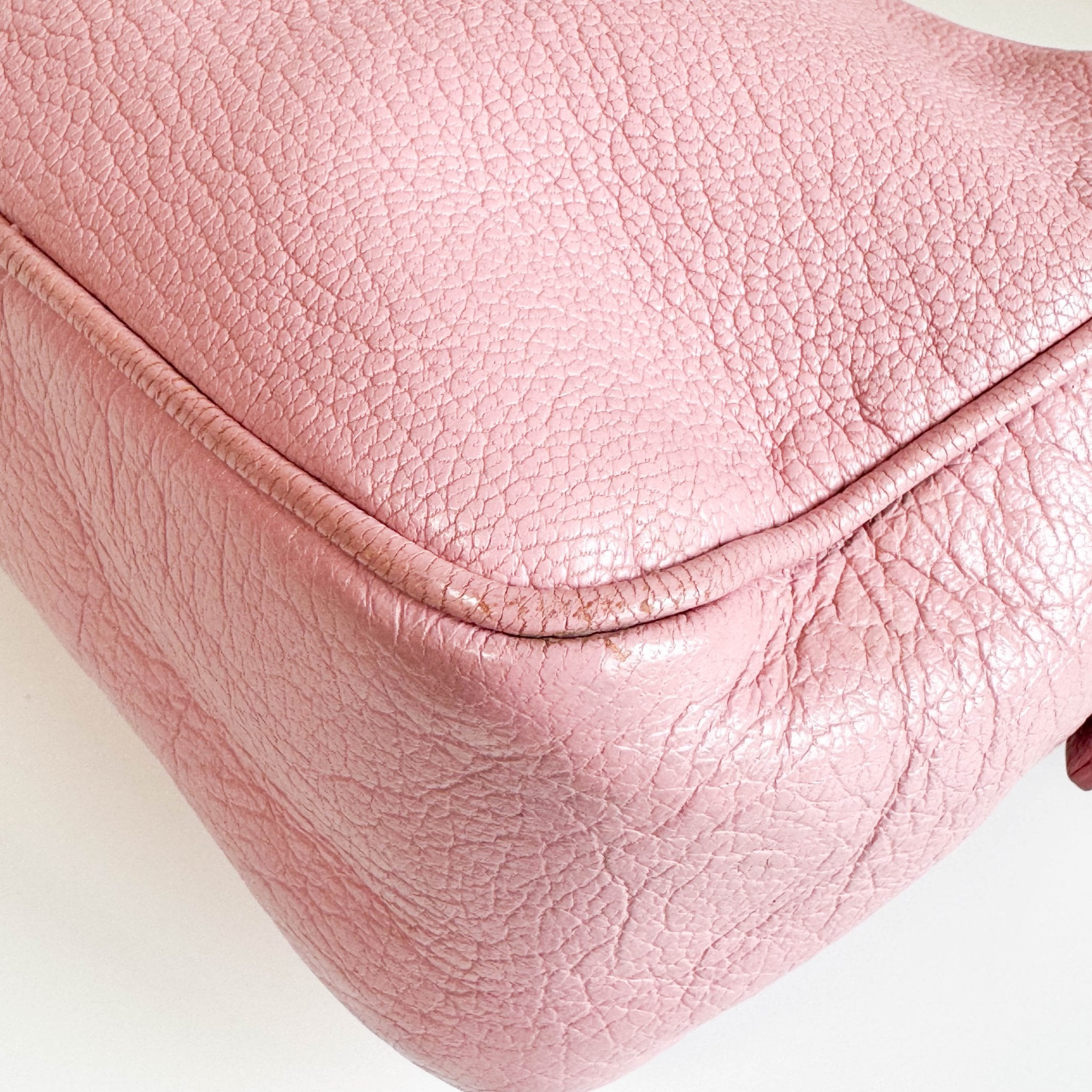 MIU MIU Pink Leather Camera Bag With Crossbody Strap, in , Sold by HIVE PRELOVED - Crossbody bags, ,